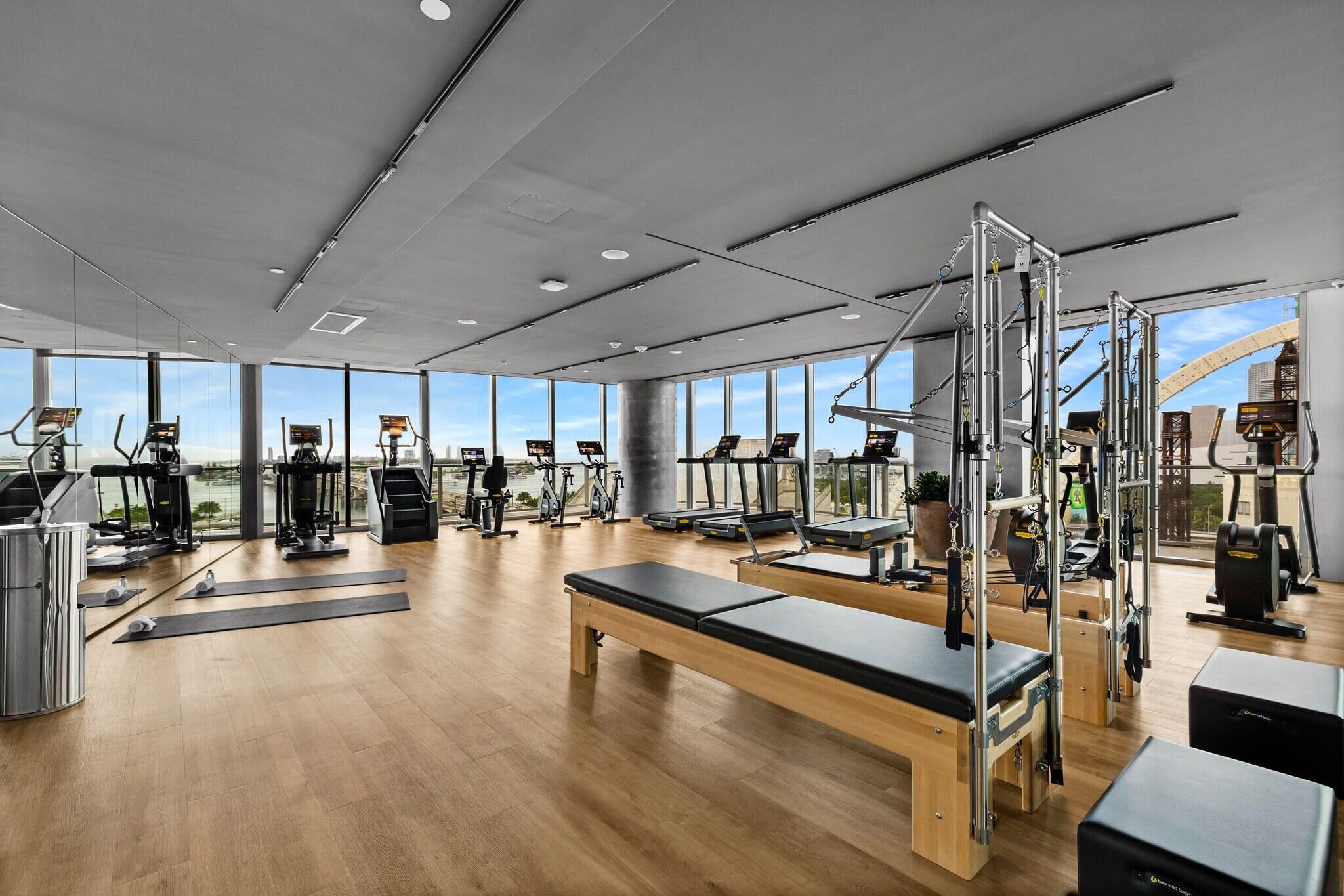 1400 Biscayne #2904, Miami FL 33132