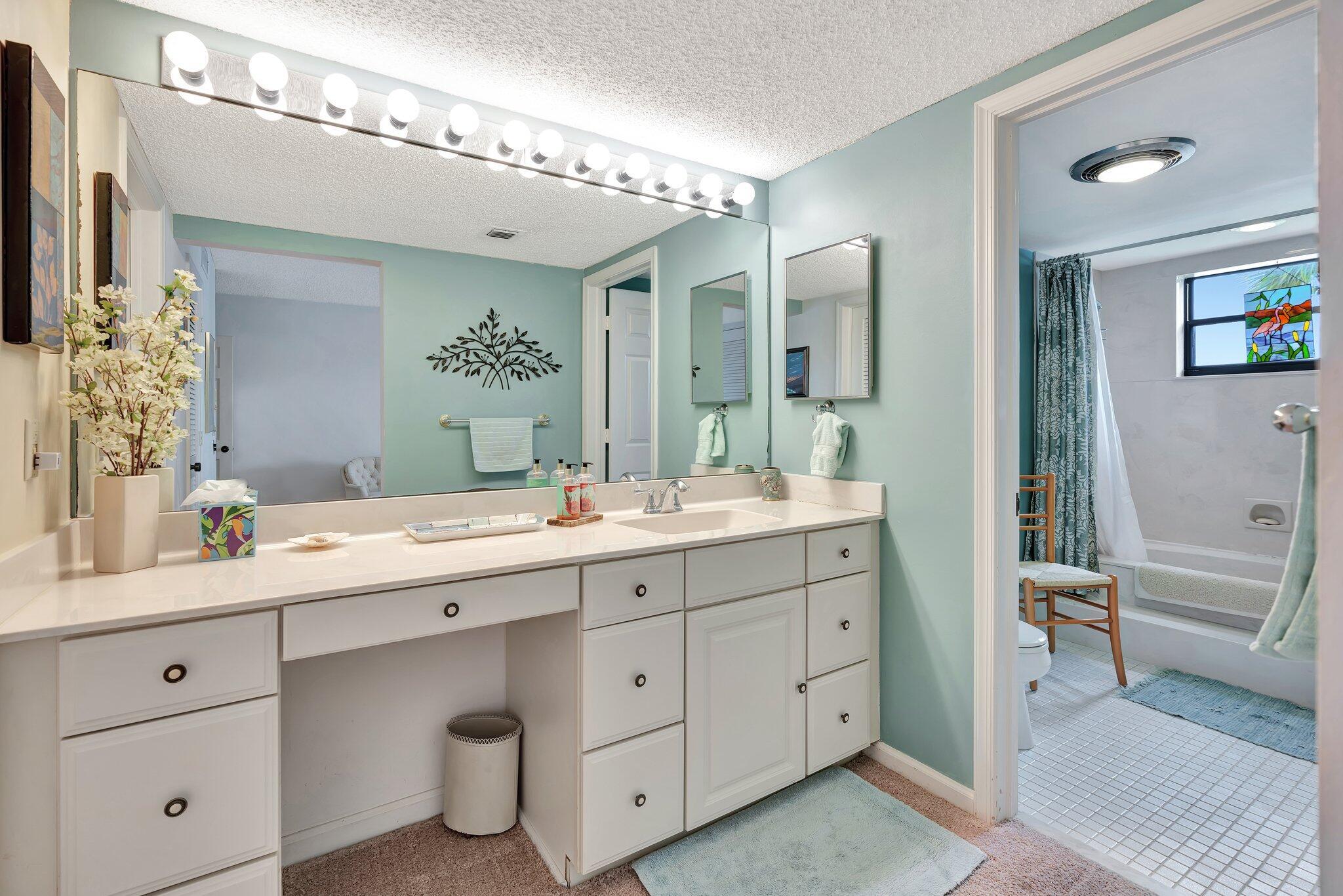 16913 Waterbend #162, Jupiter FL 33477