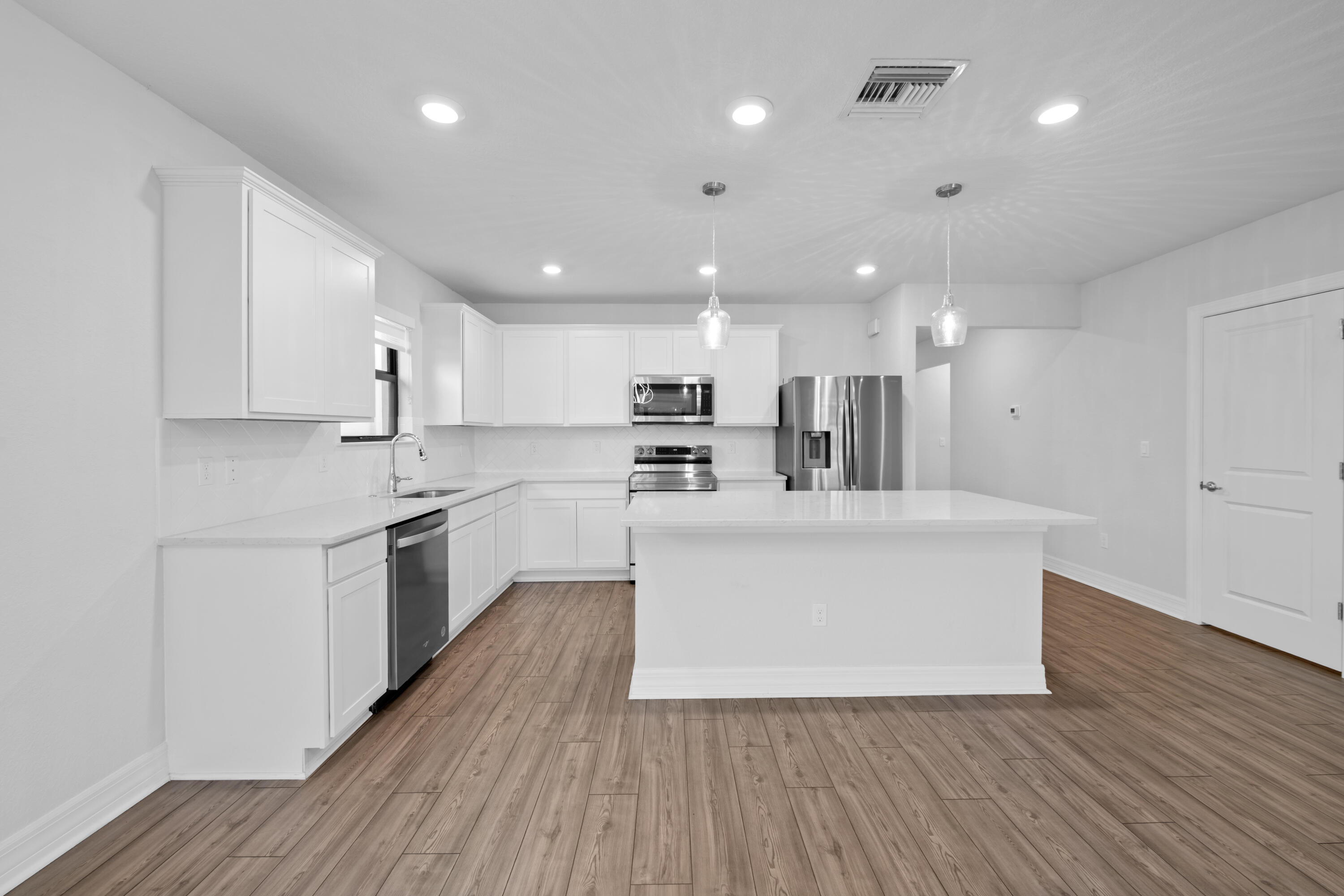 3125 BUTTONWOOD, Lauderdale Lakes FL 33311