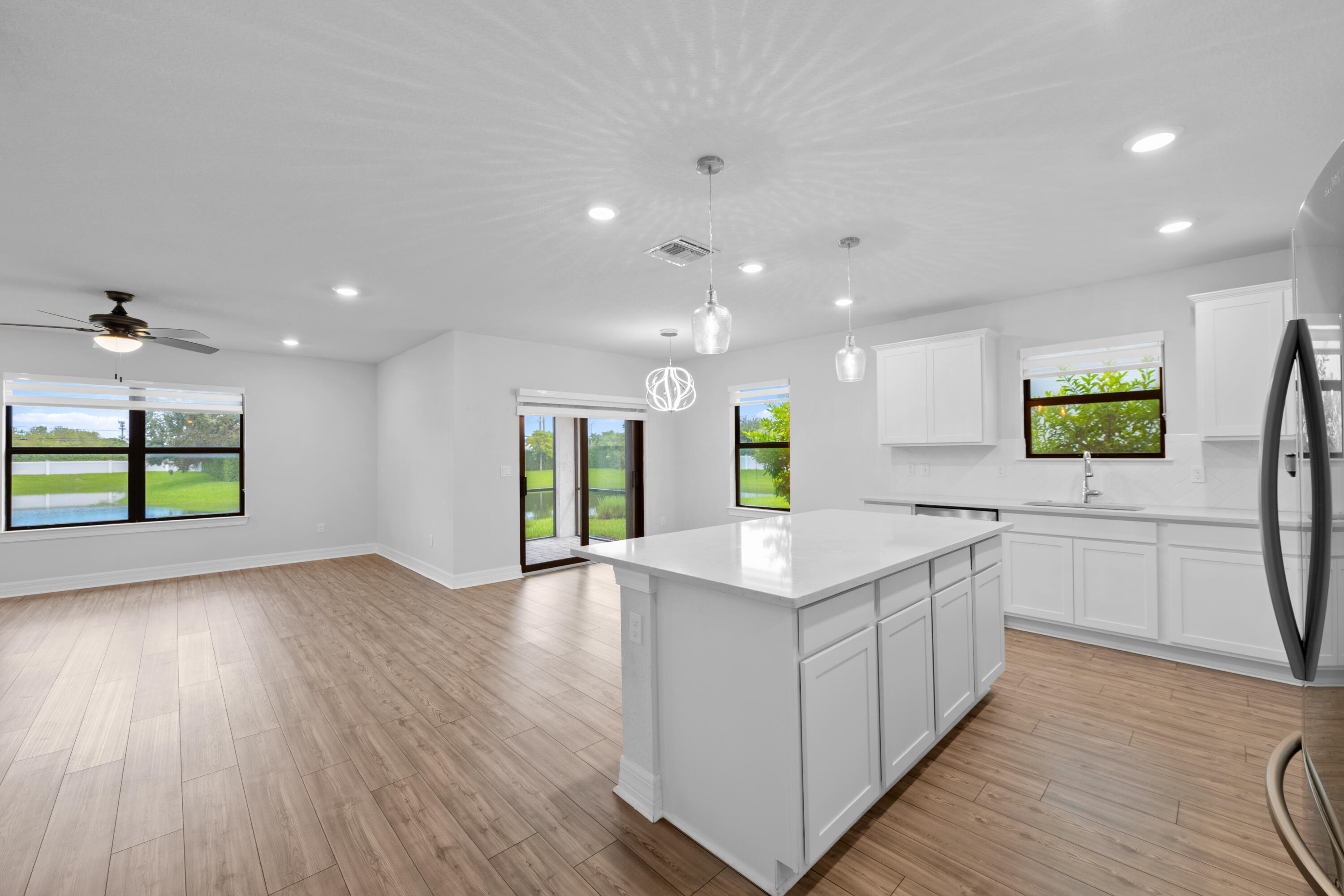 3125 BUTTONWOOD, Lauderdale Lakes FL 33311