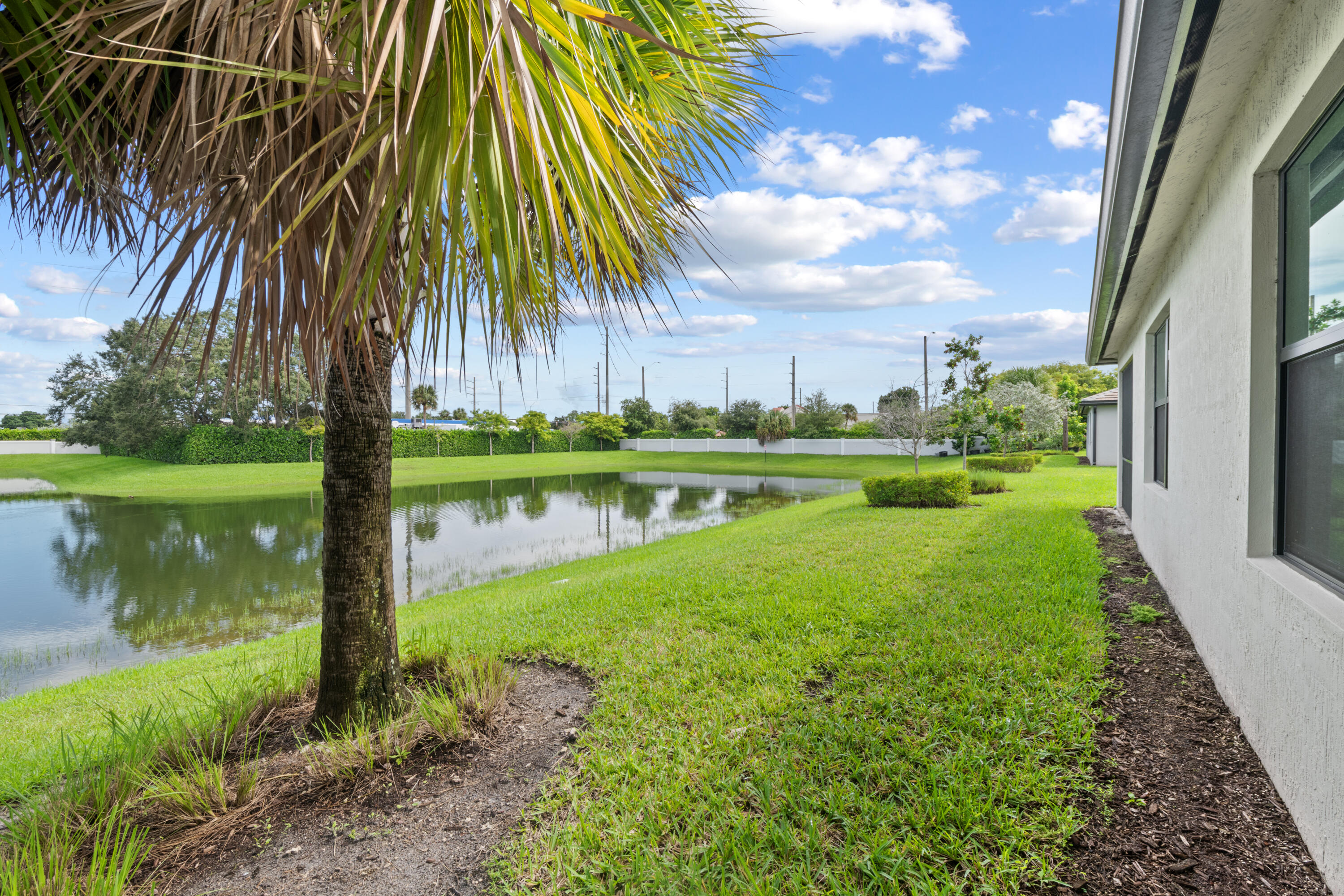 3125 BUTTONWOOD, Lauderdale Lakes FL 33311