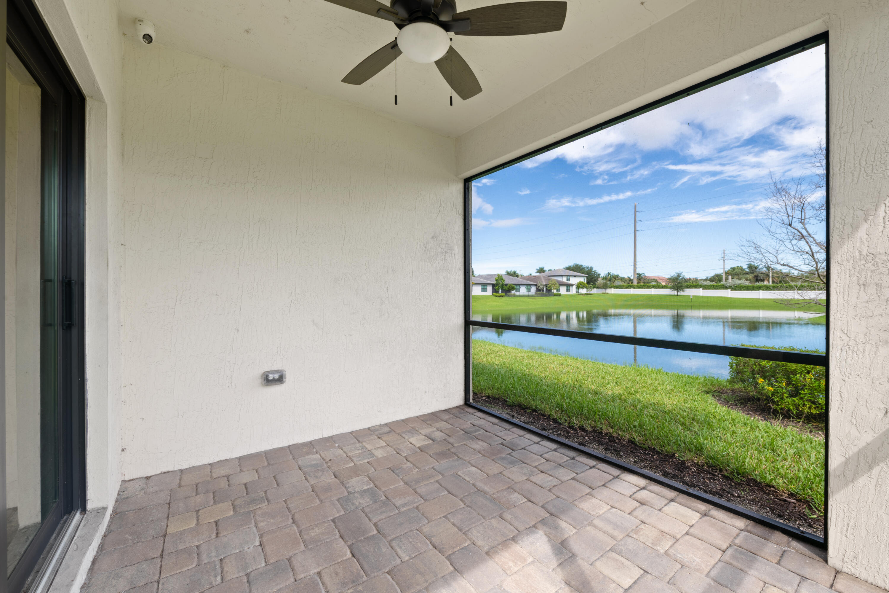3125 BUTTONWOOD, Lauderdale Lakes FL 33311