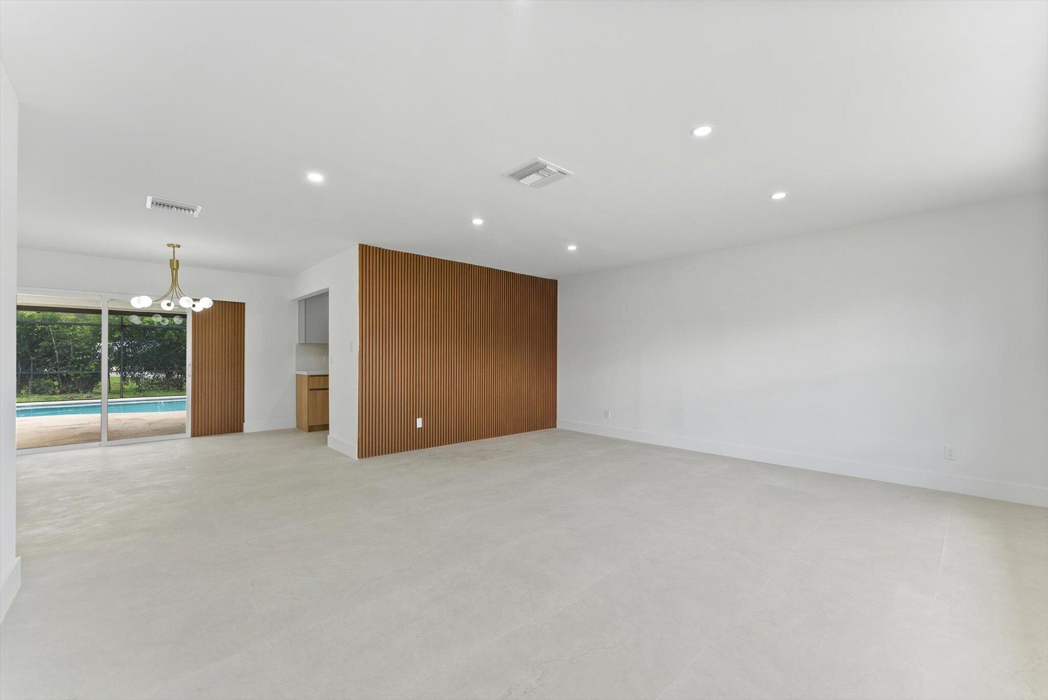 6873 S PLYMOUTH, Lake Worth FL 33462