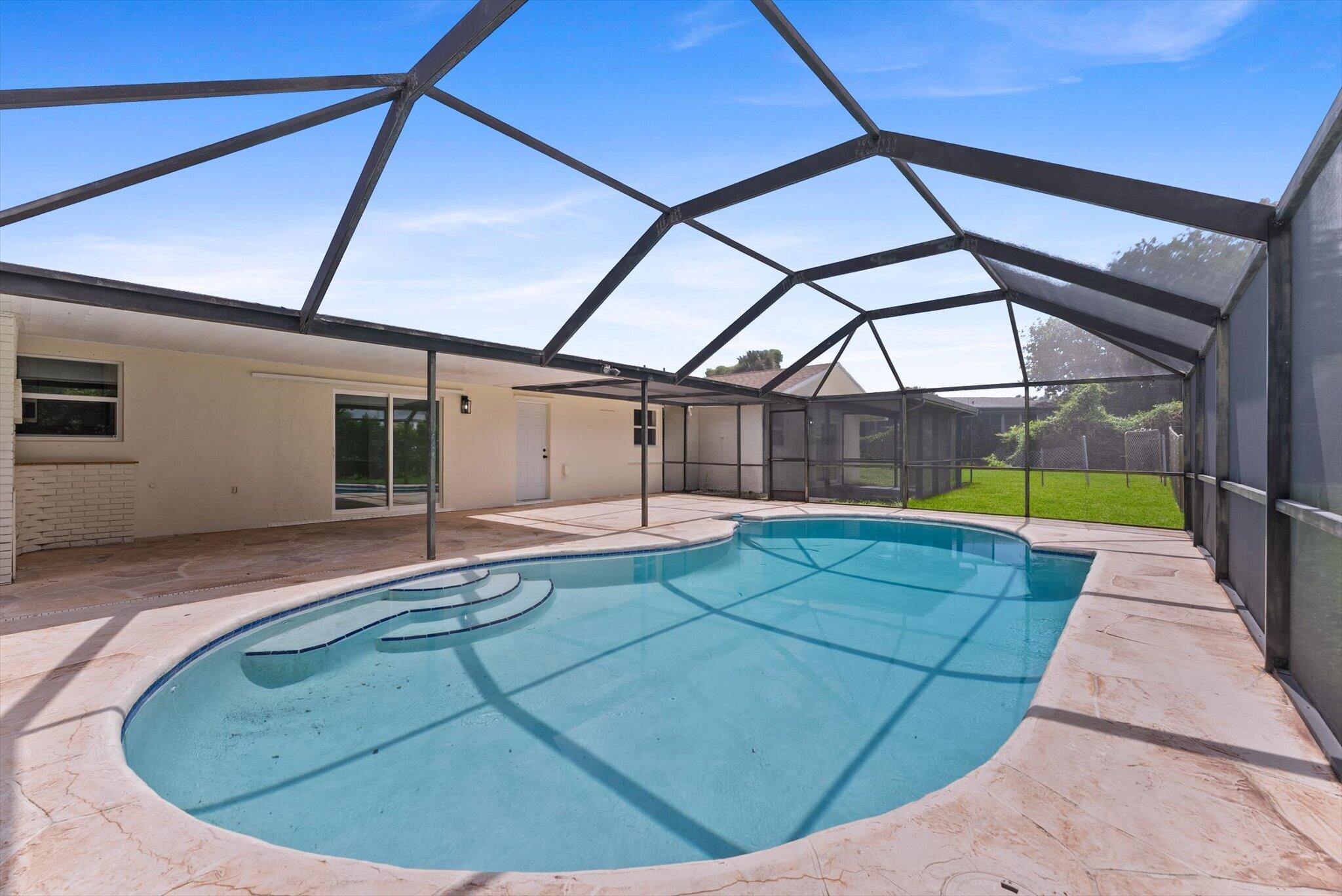 6873 S PLYMOUTH, Lake Worth FL 33462