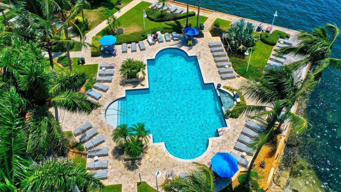 103 Yacht Club #104, Hypoluxo FL 33462