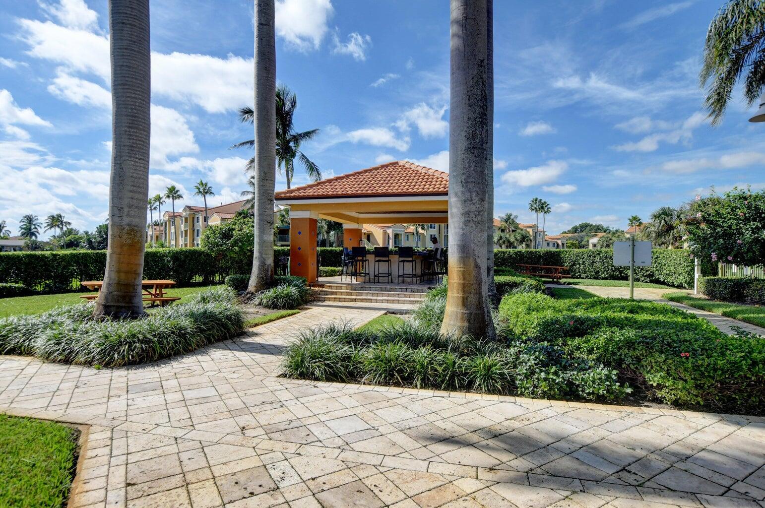 103 Yacht Club #104, Hypoluxo FL 33462