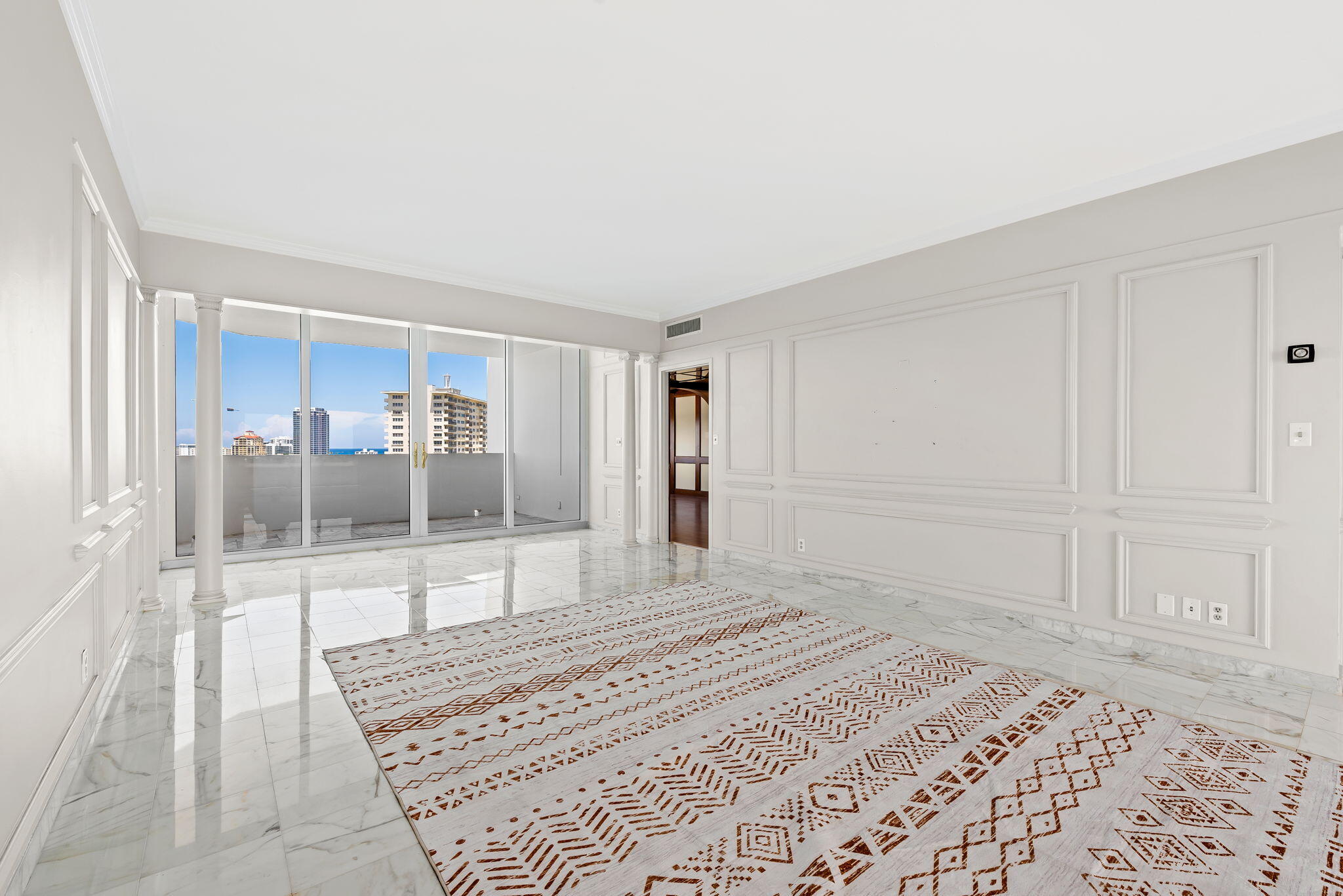 333 SUNSET #1008, Fort Lauderdale FL 33301