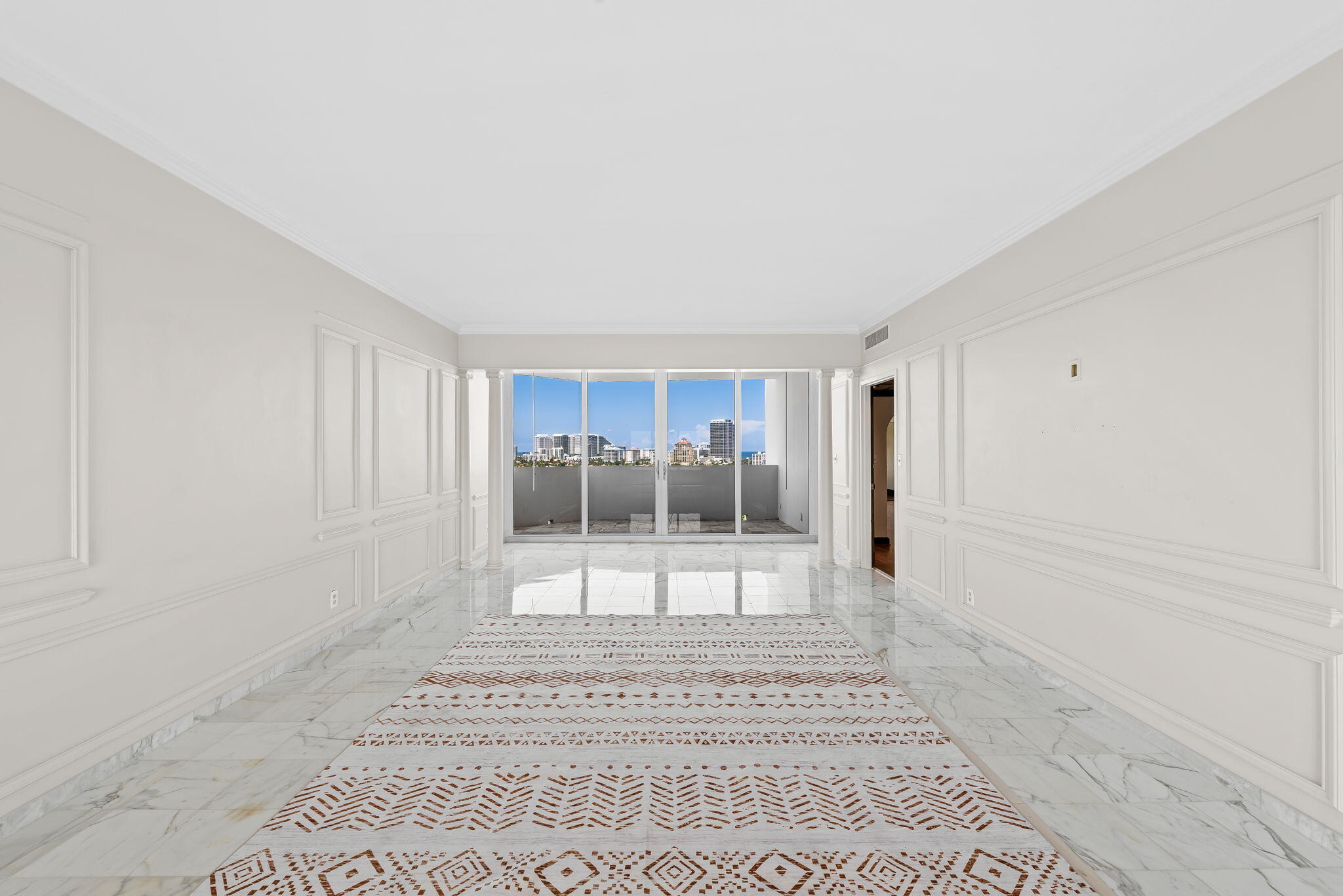 333 SUNSET #1008, Fort Lauderdale FL 33301