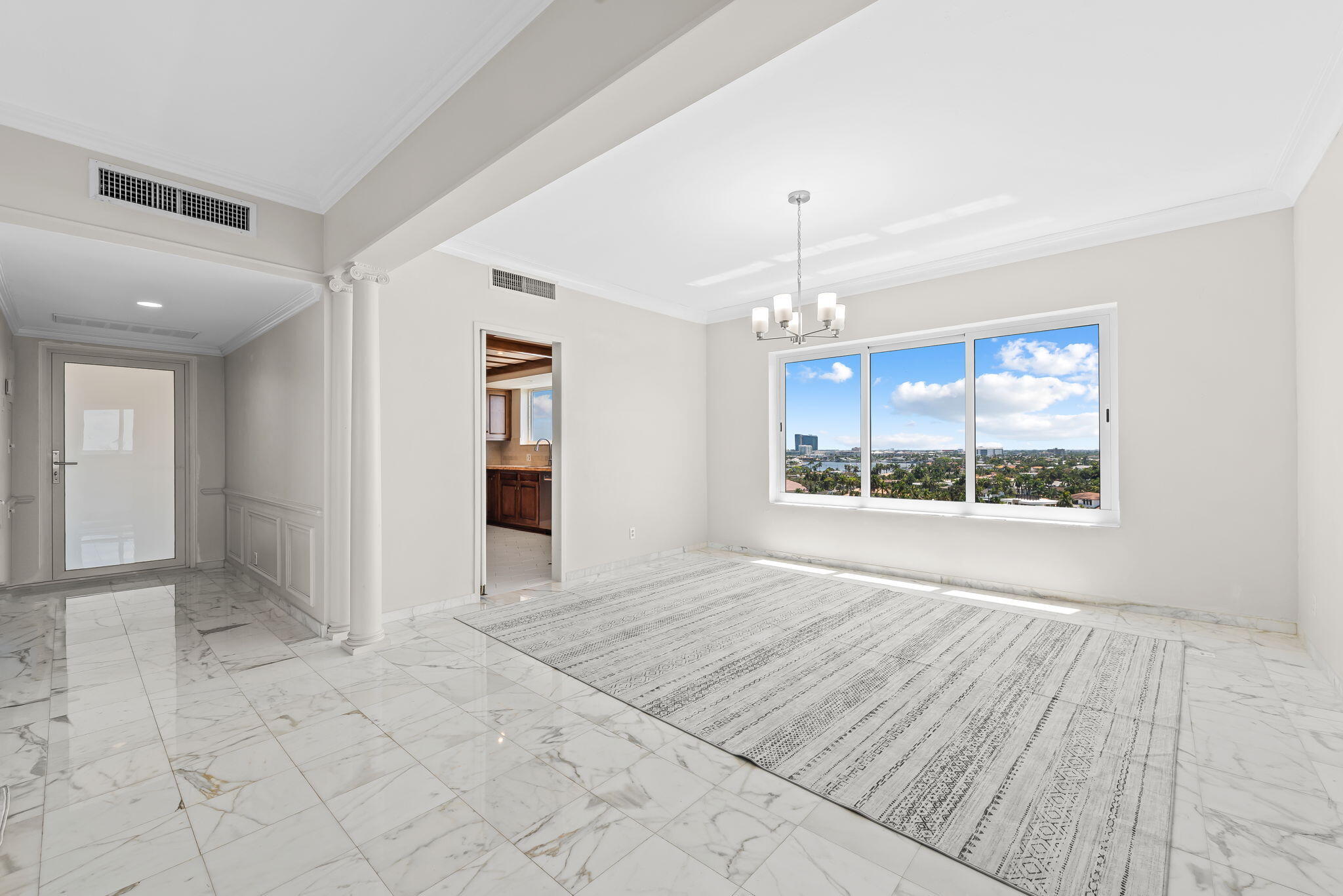 333 SUNSET #1008, Fort Lauderdale FL 33301