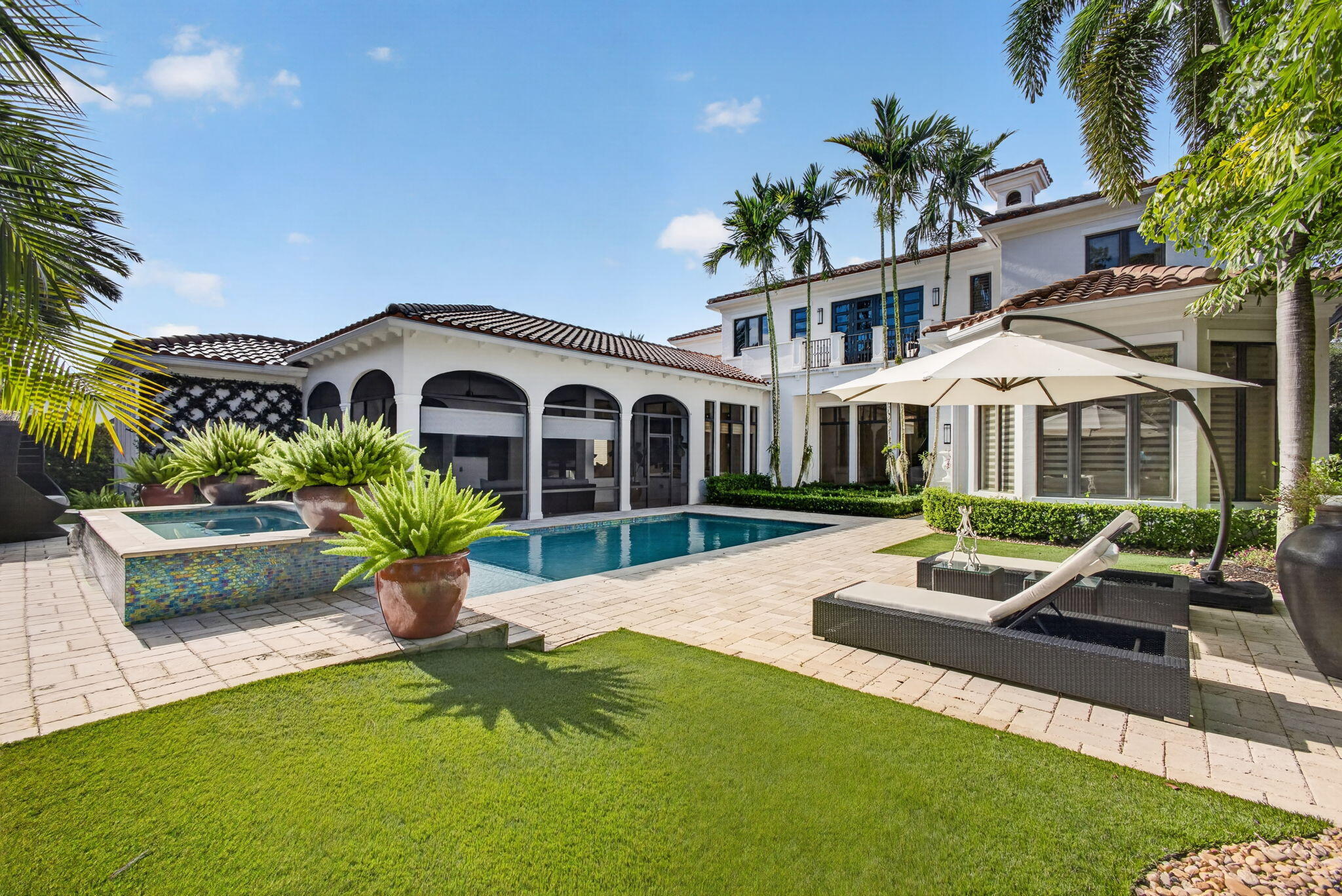 213 Via Palacio, Palm Beach Gardens FL 33418