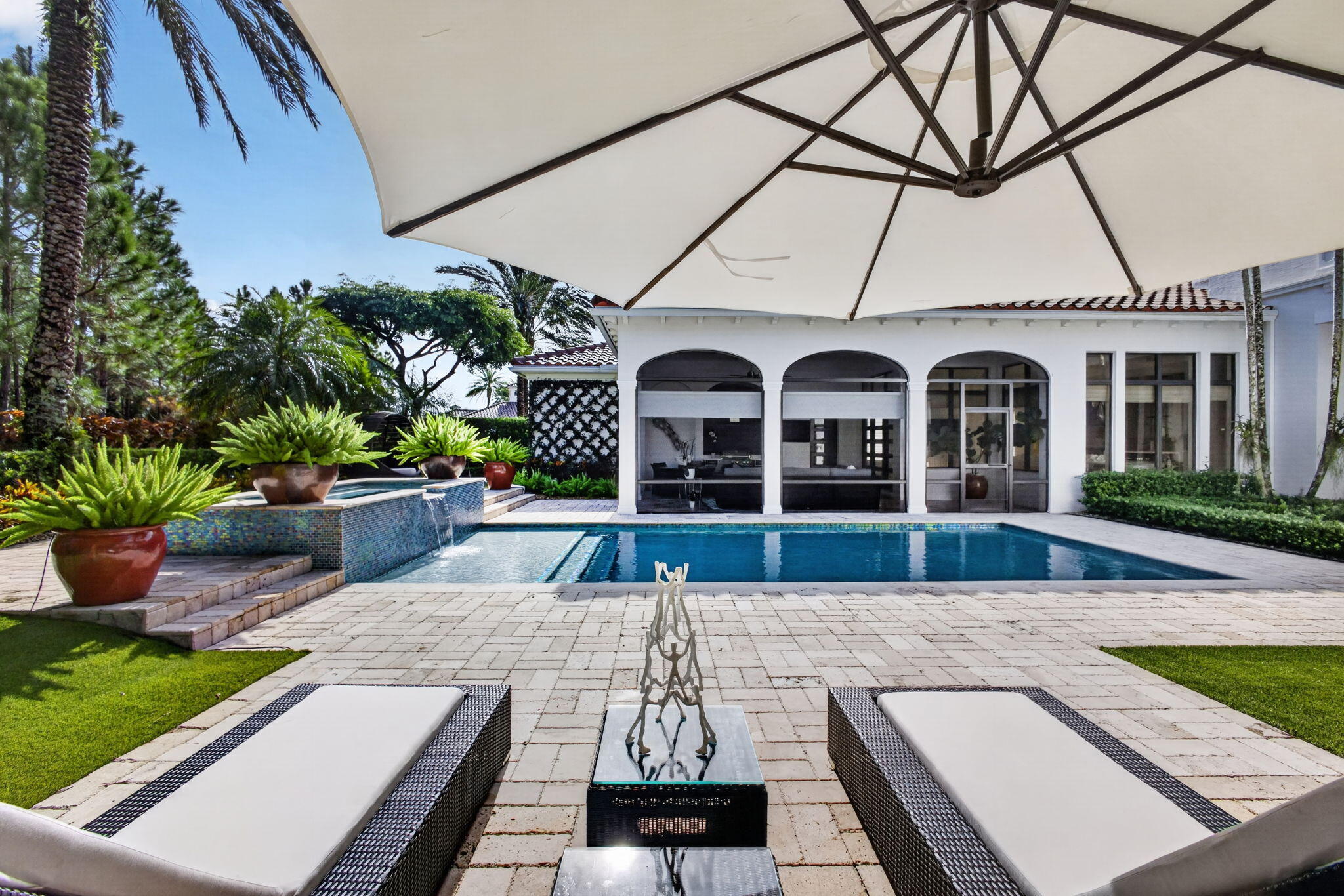 213 Via Palacio, Palm Beach Gardens FL 33418