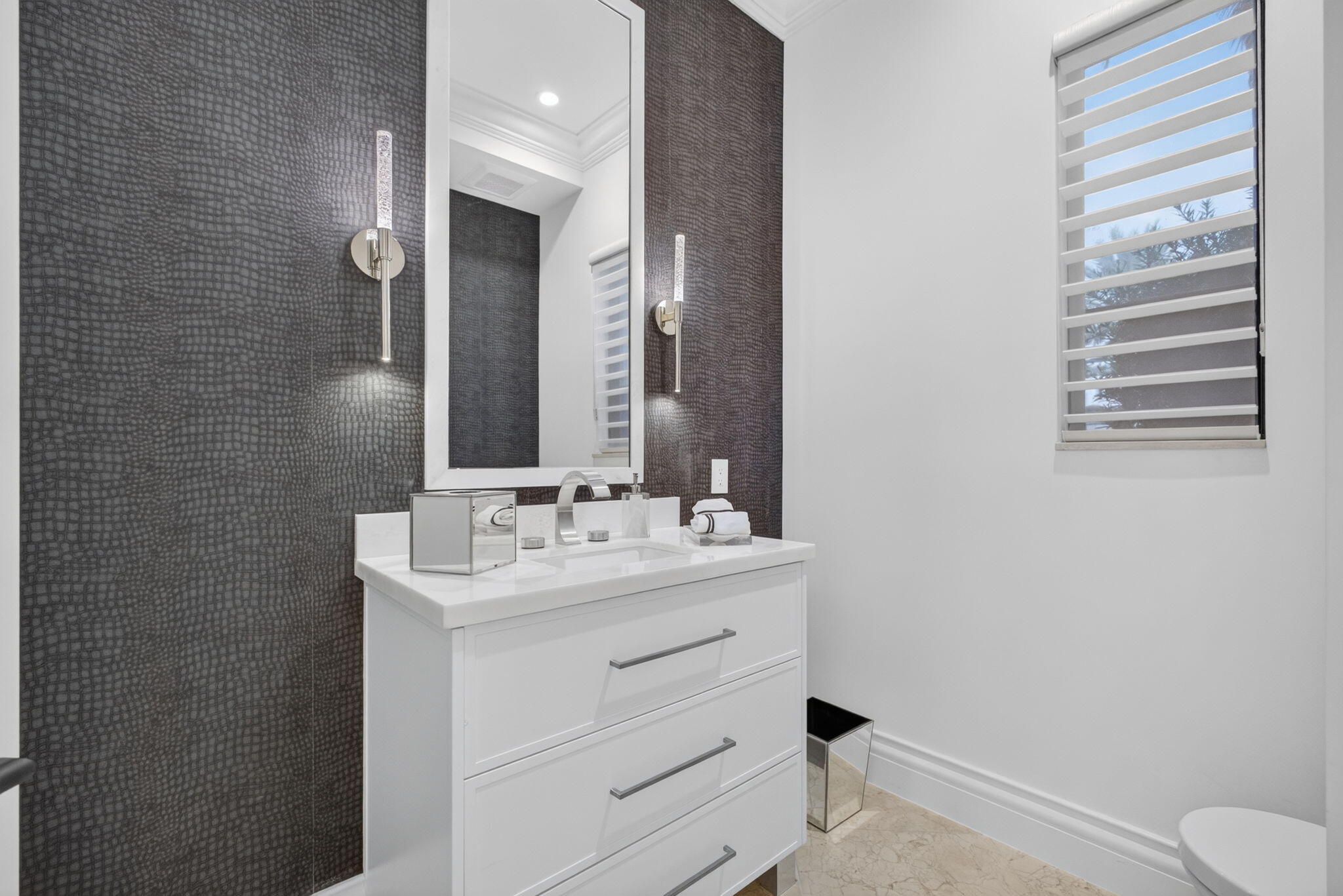 213 Via Palacio, Palm Beach Gardens FL 33418