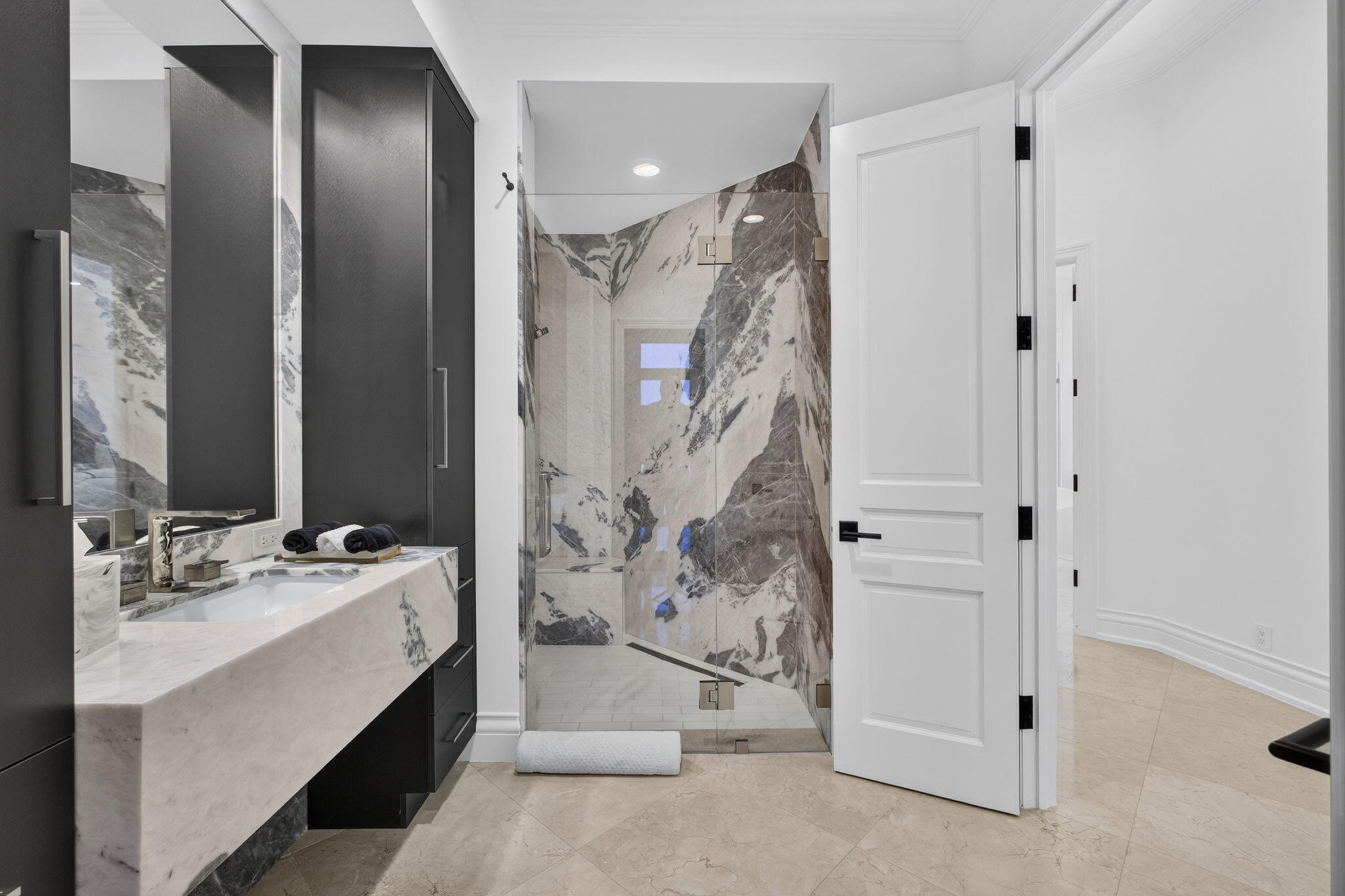 213 Via Palacio, Palm Beach Gardens FL 33418