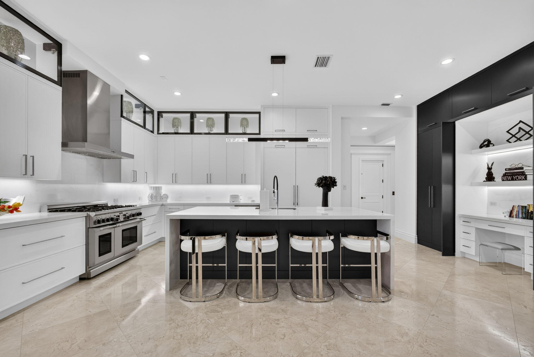 213 Via Palacio, Palm Beach Gardens FL 33418