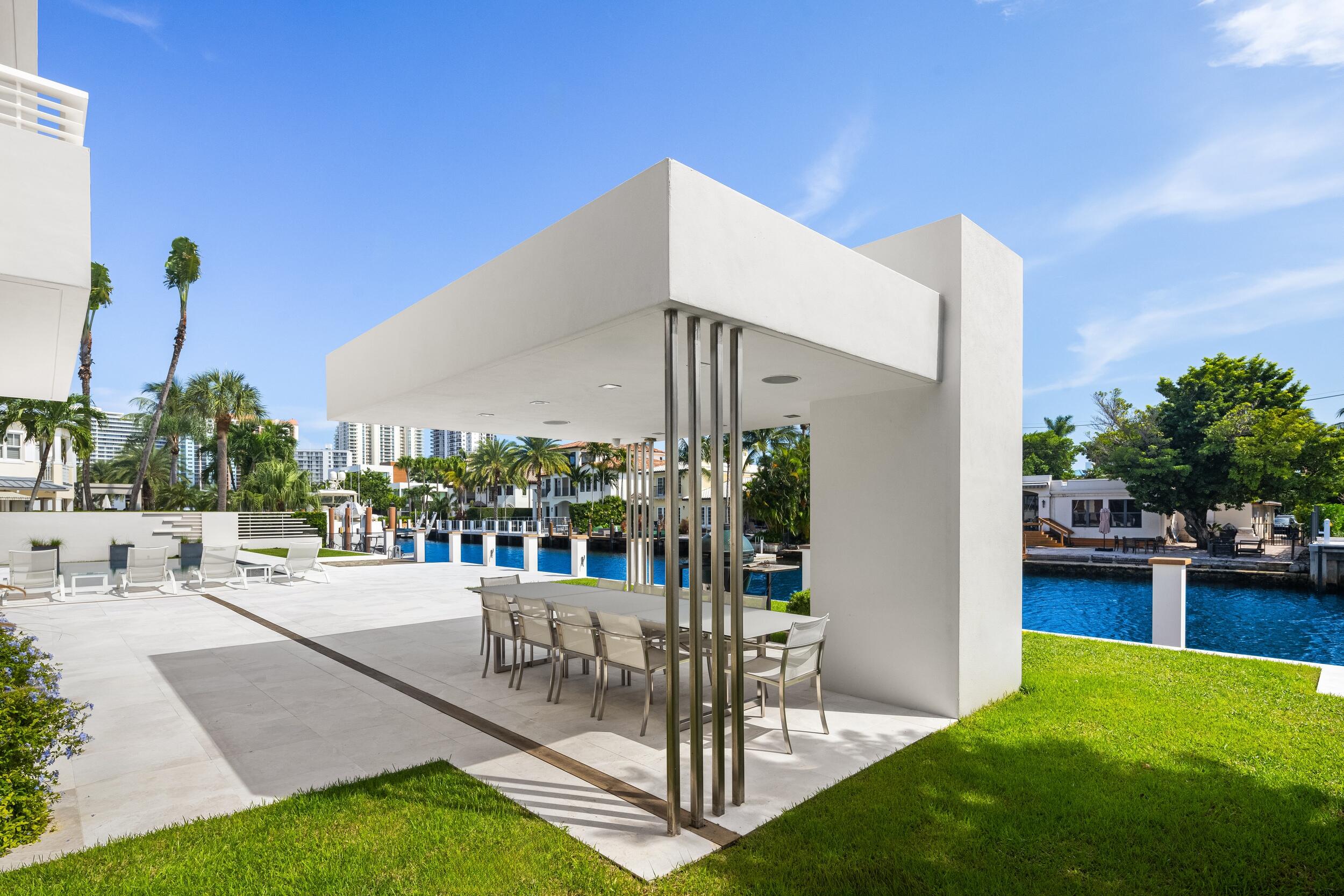 10 Pelican, Fort Lauderdale FL 33301