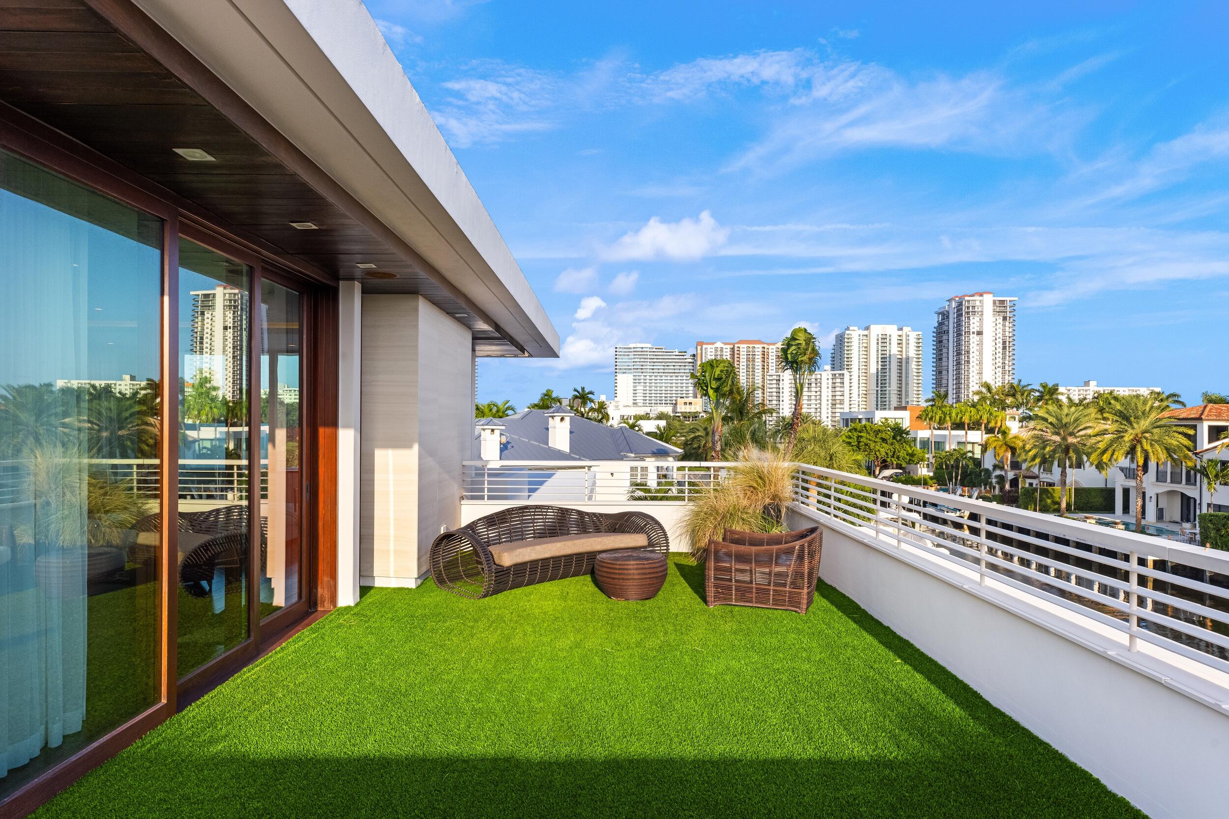 10 Pelican, Fort Lauderdale FL 33301