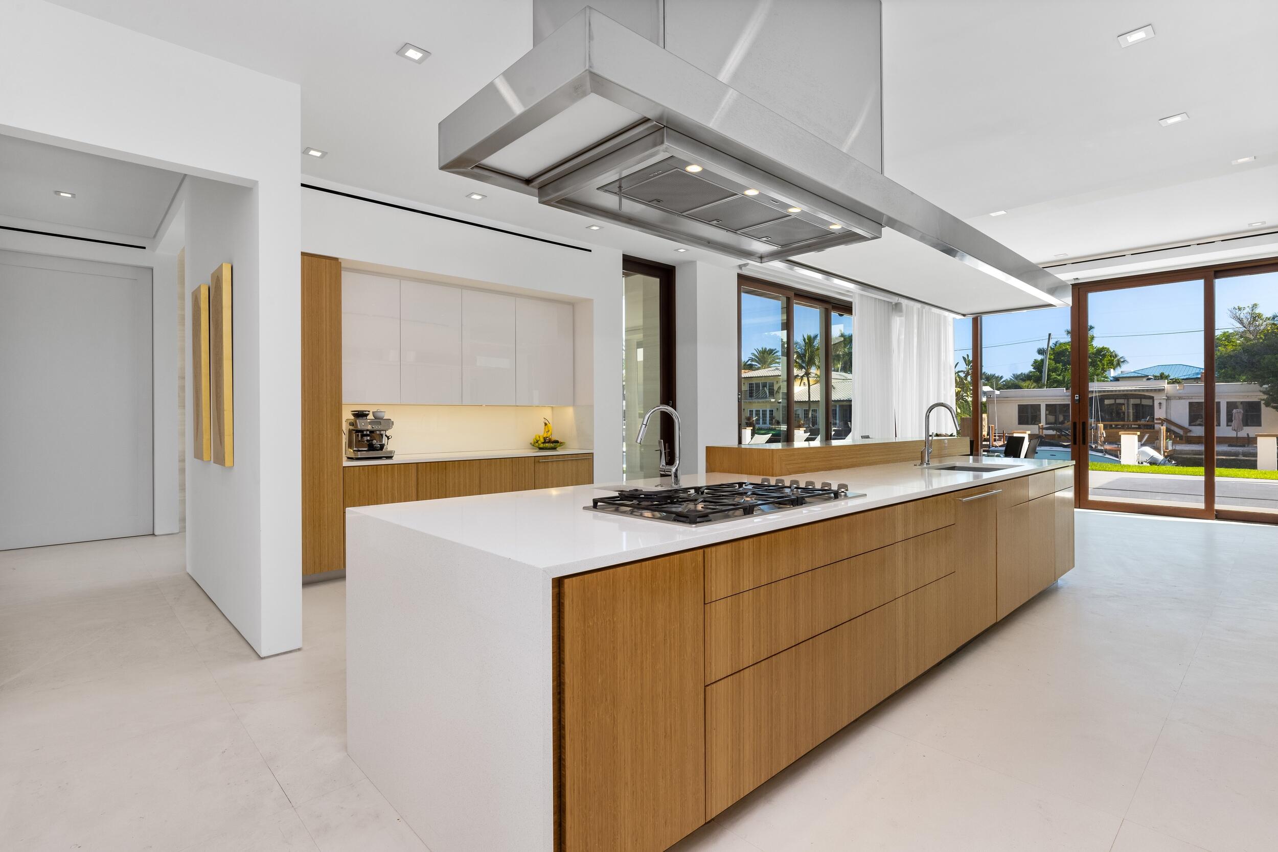 10 Pelican, Fort Lauderdale FL 33301