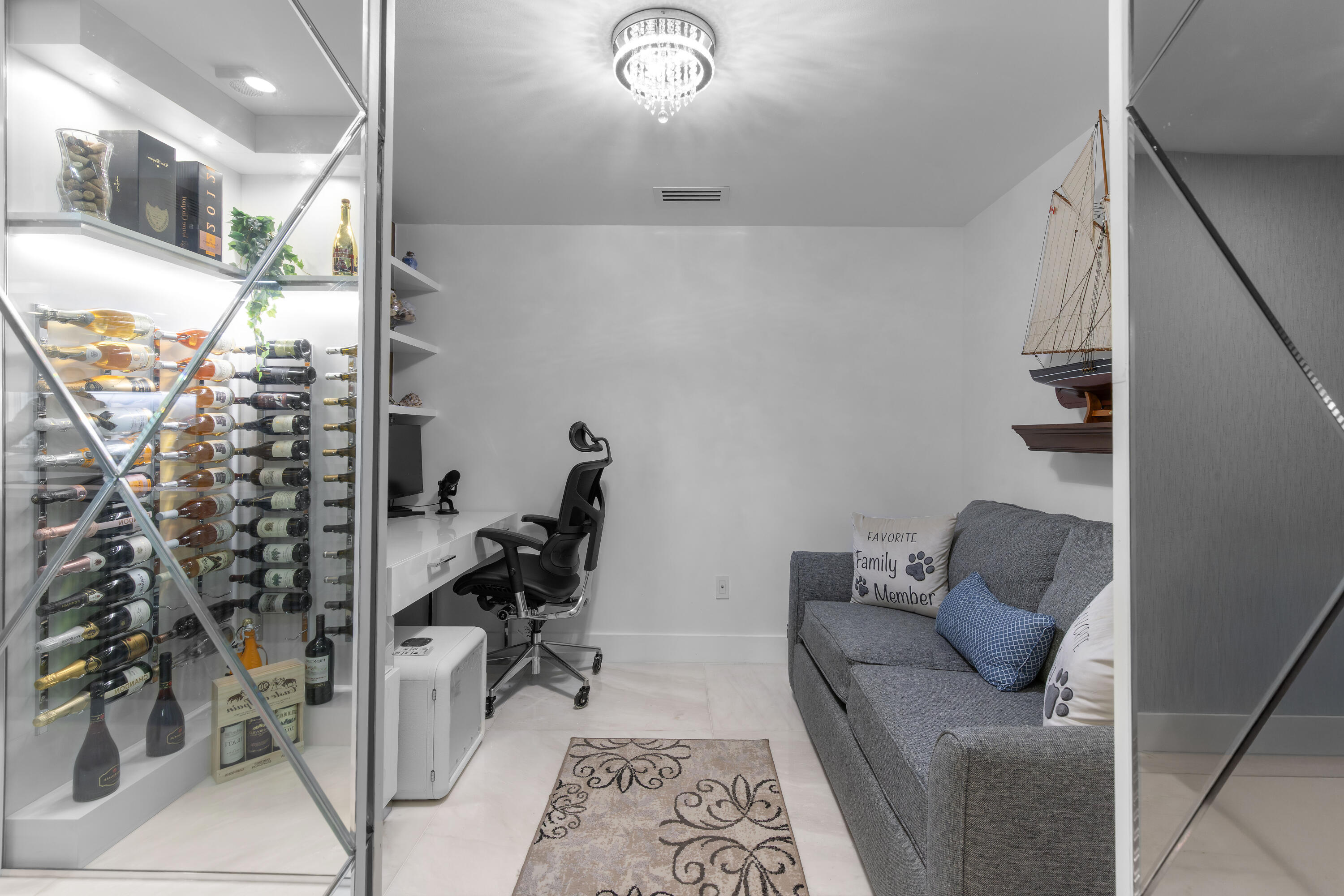 2950 NE 188th #122, Aventura FL 33180