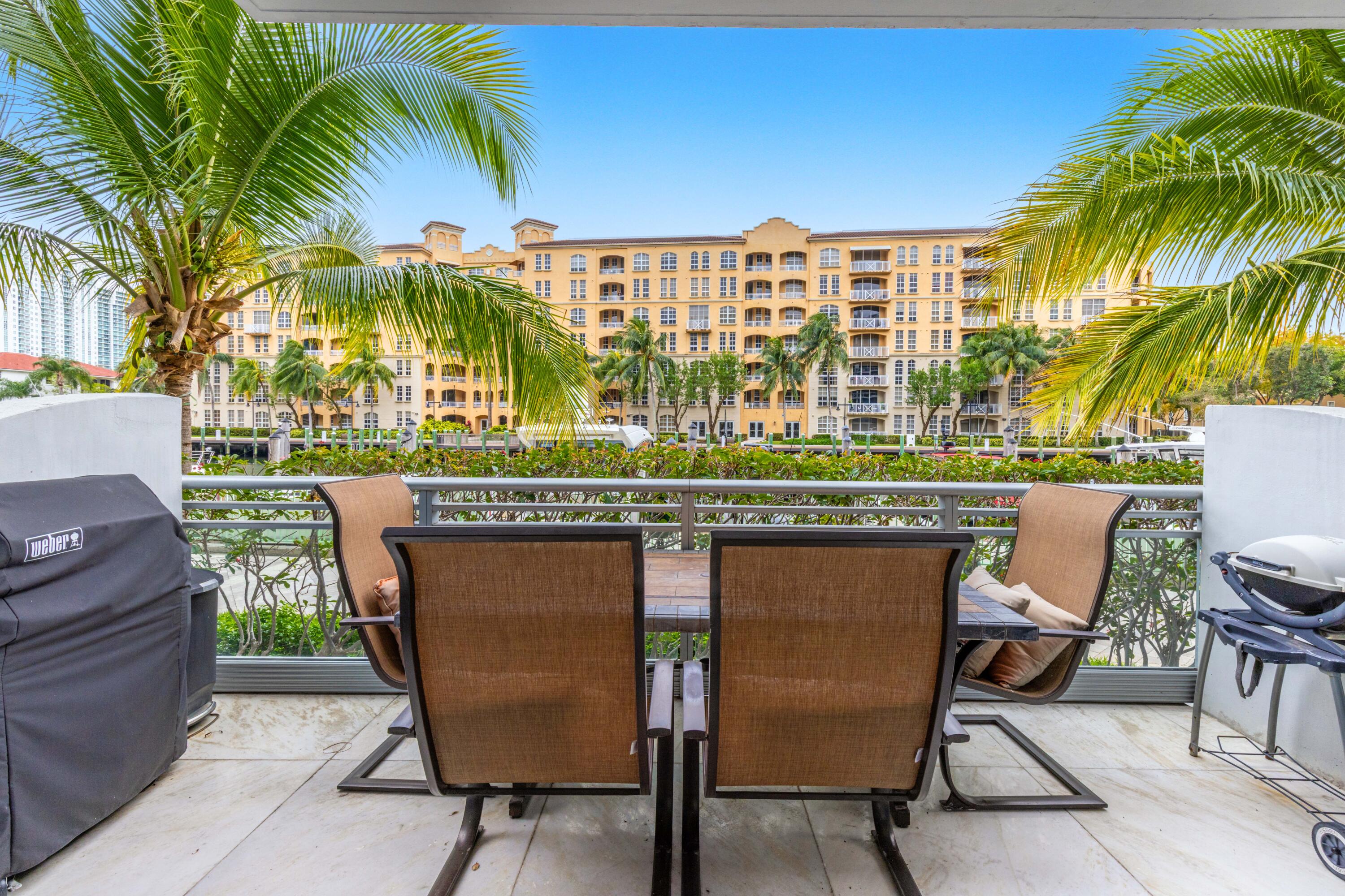 2950 NE 188th #122, Aventura FL 33180