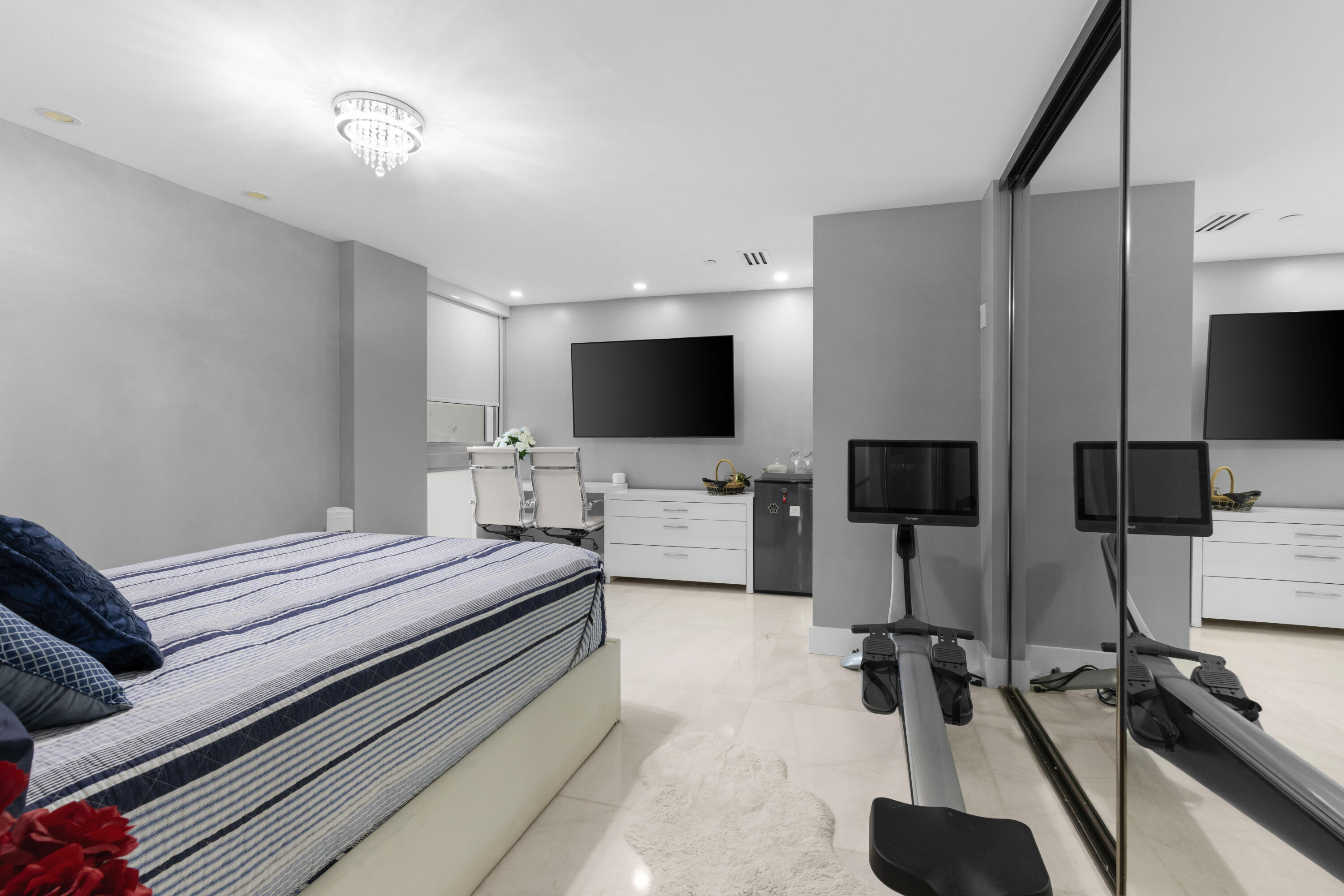 2950 NE 188th #122, Aventura FL 33180