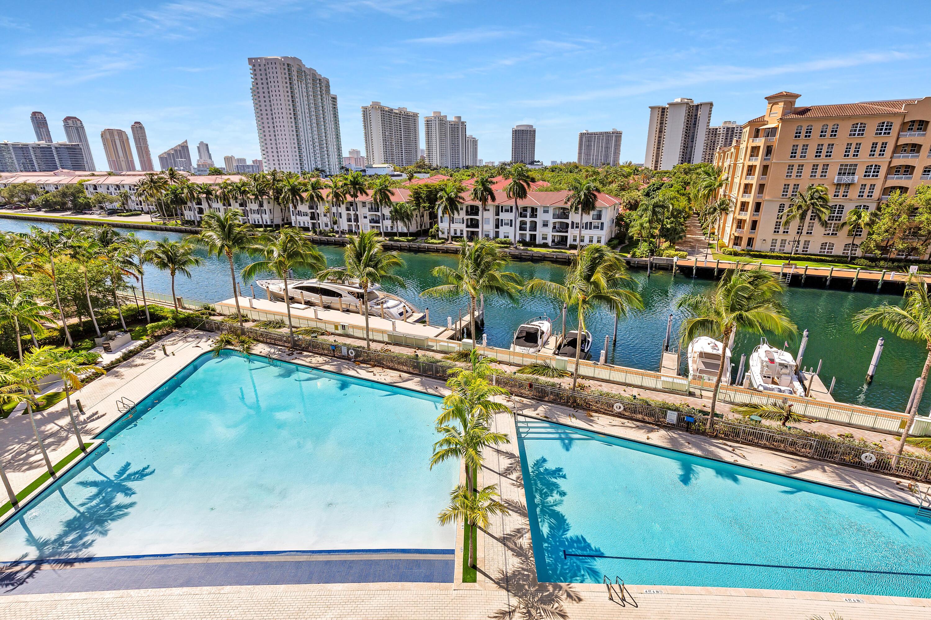 2950 NE 188th #122, Aventura FL 33180