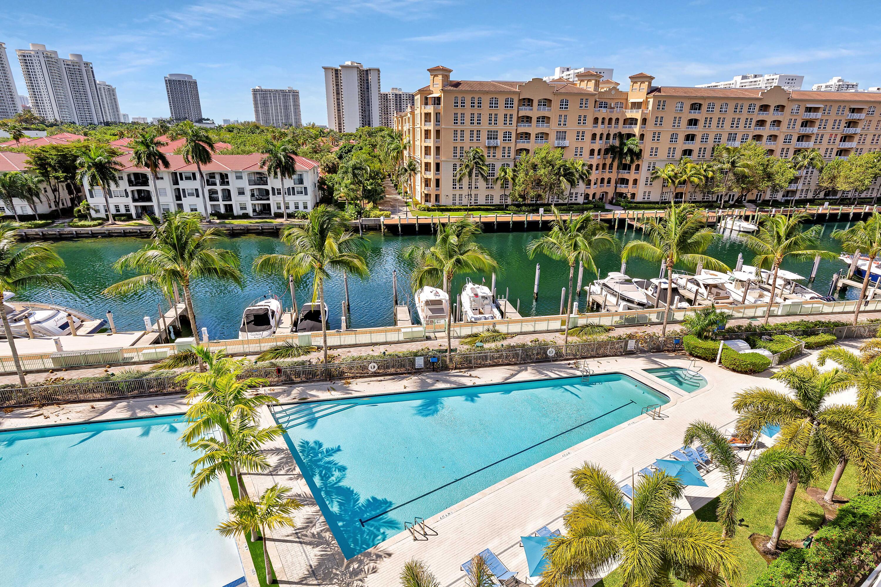 2950 NE 188th #122, Aventura FL 33180