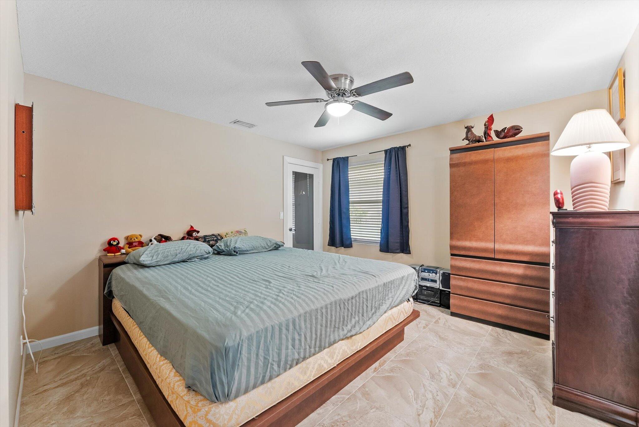 11987 NW 9TH, Coral Springs FL 33071