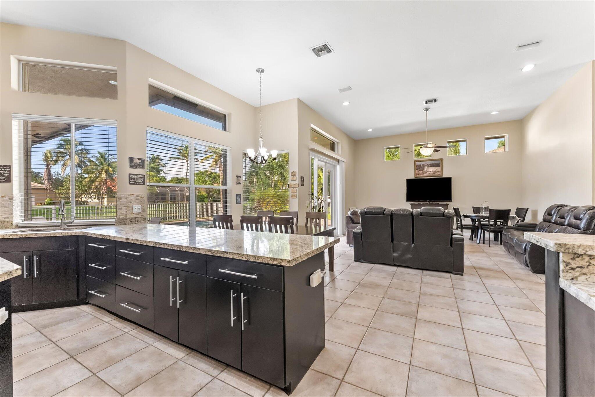 11987 NW 9TH, Coral Springs FL 33071