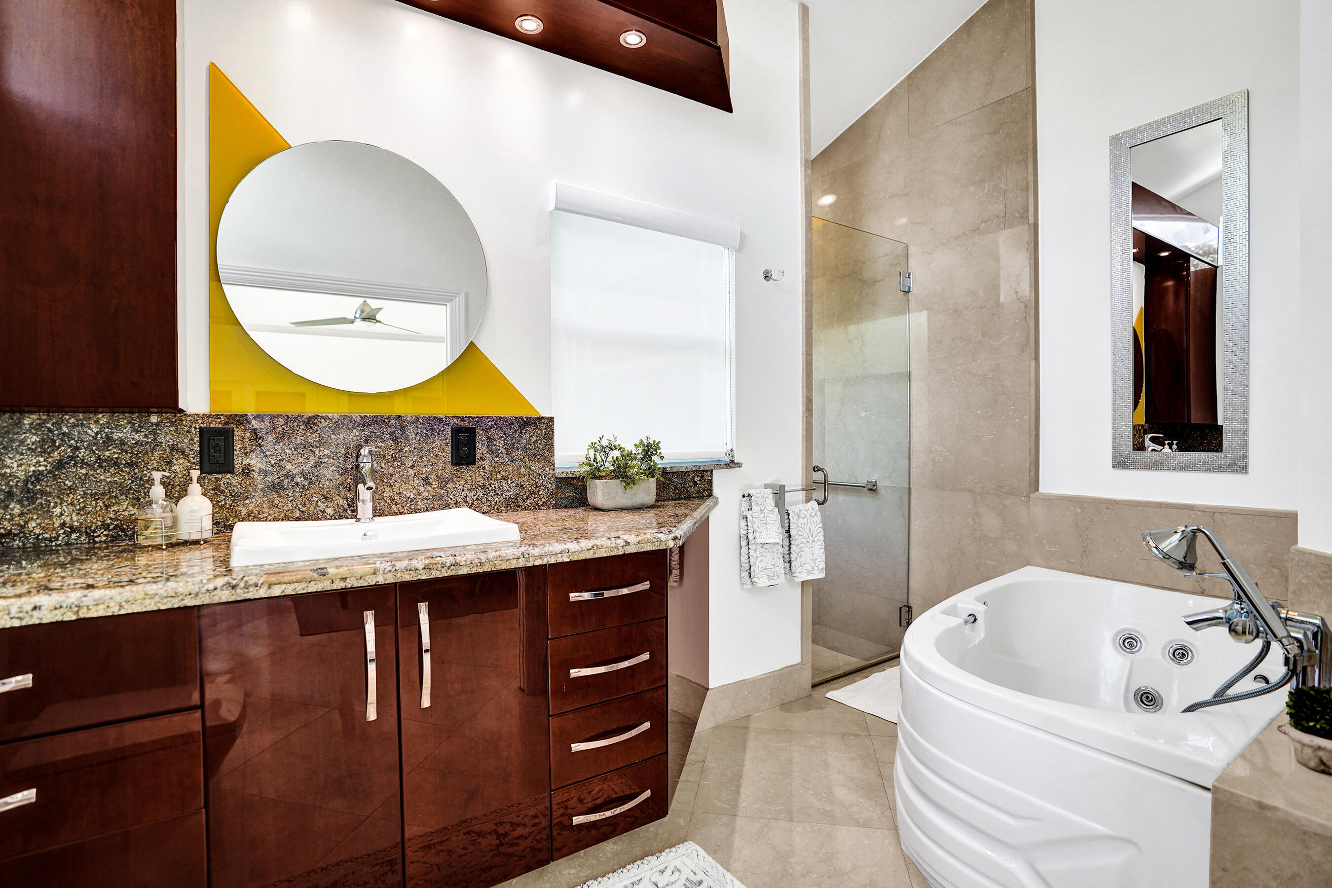 1212 Hillsboro Mile #Villa 14, Hillsboro Beach FL 33062