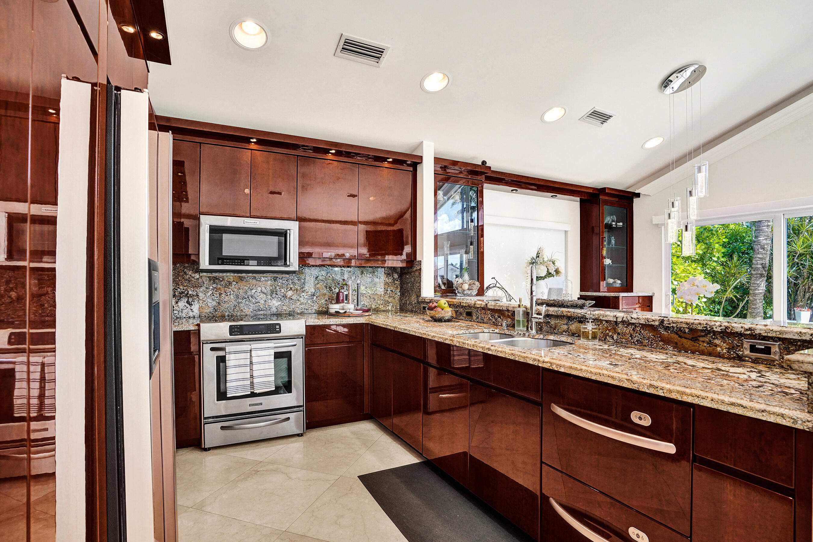 1212 Hillsboro Mile #Villa 14, Hillsboro Beach FL 33062