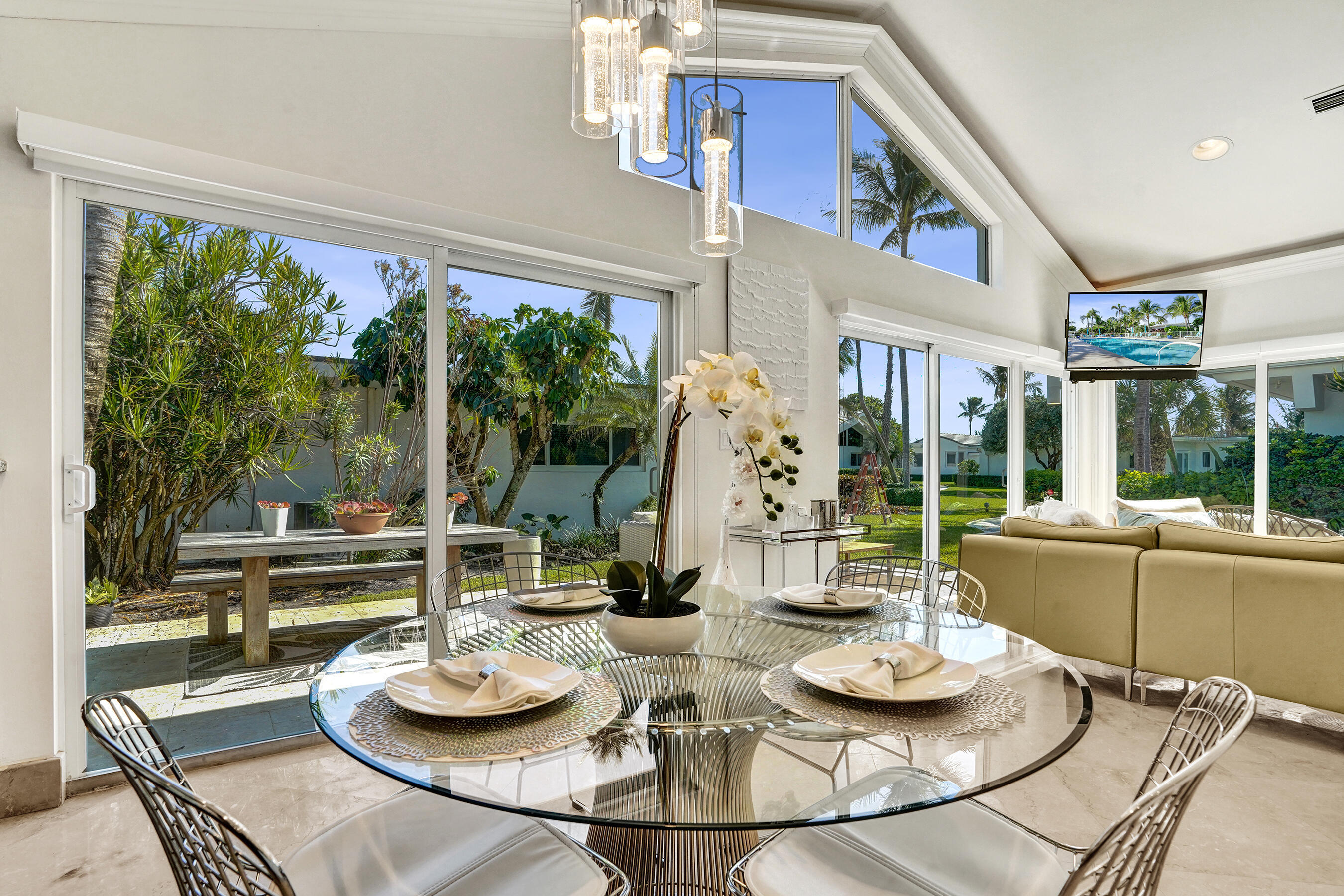 1212 Hillsboro Mile #Villa 14, Hillsboro Beach FL 33062