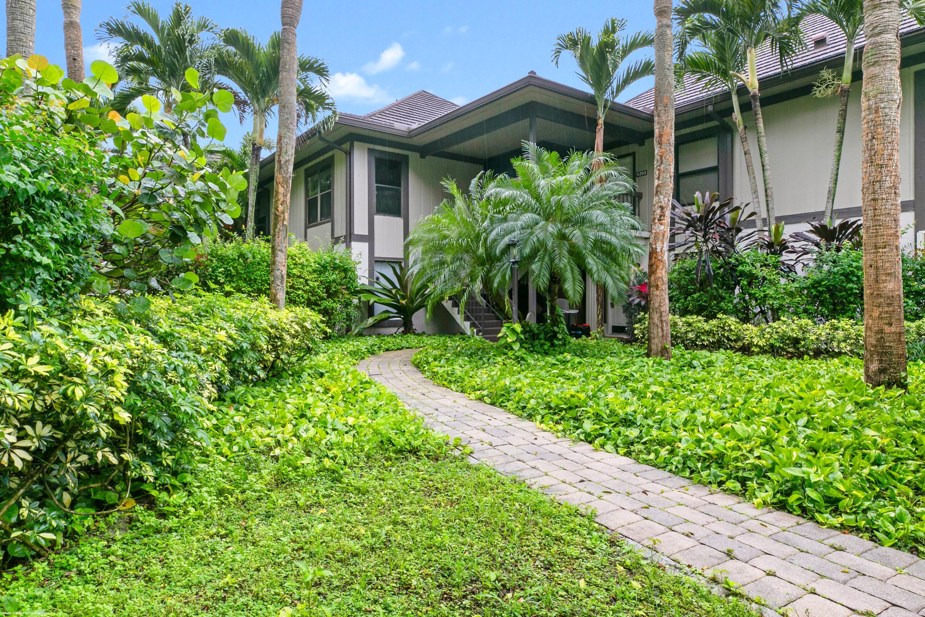 2735 Polo Island #K103, Wellington FL 33414