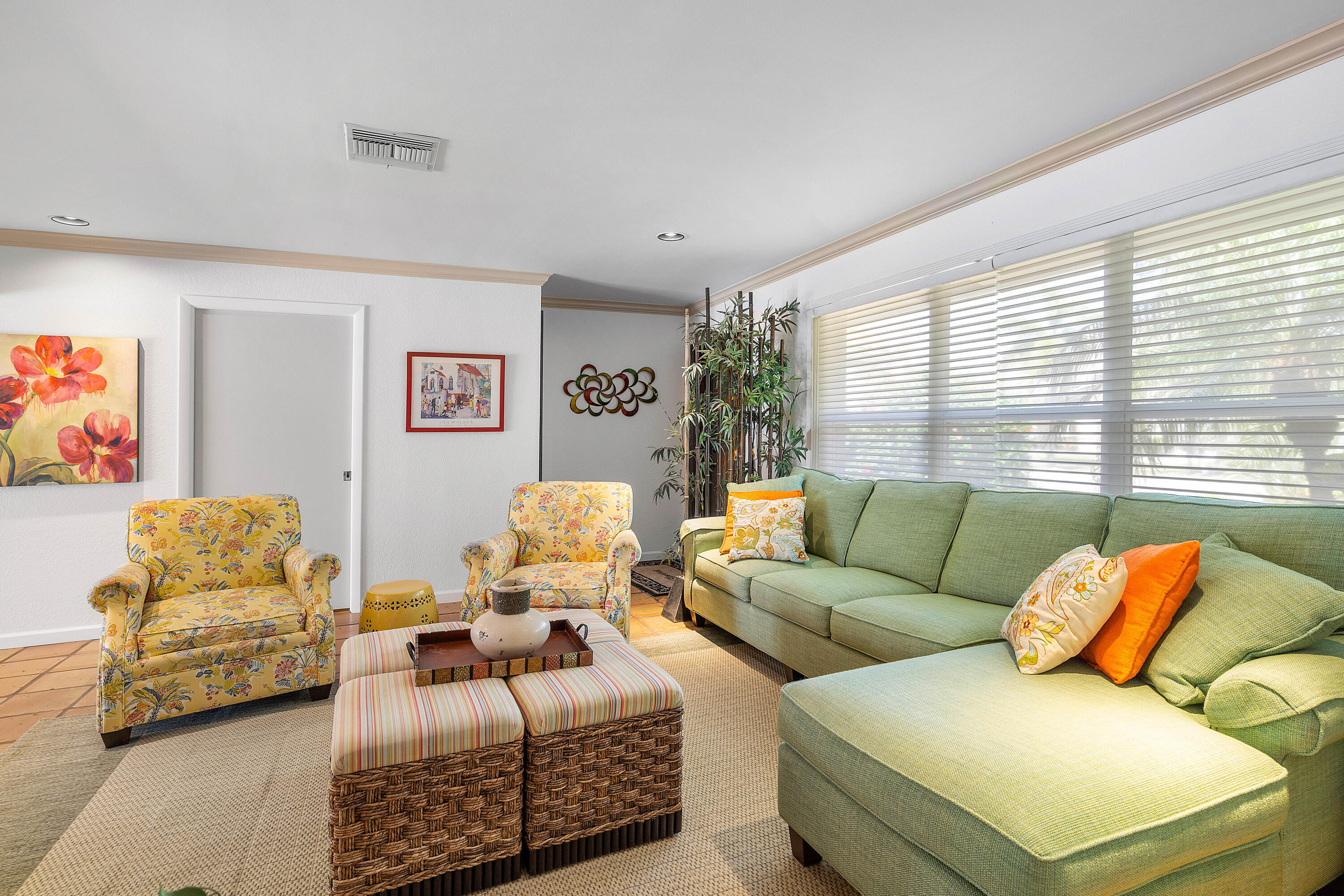 2330 NE 48TH, Lighthouse Point FL 33064