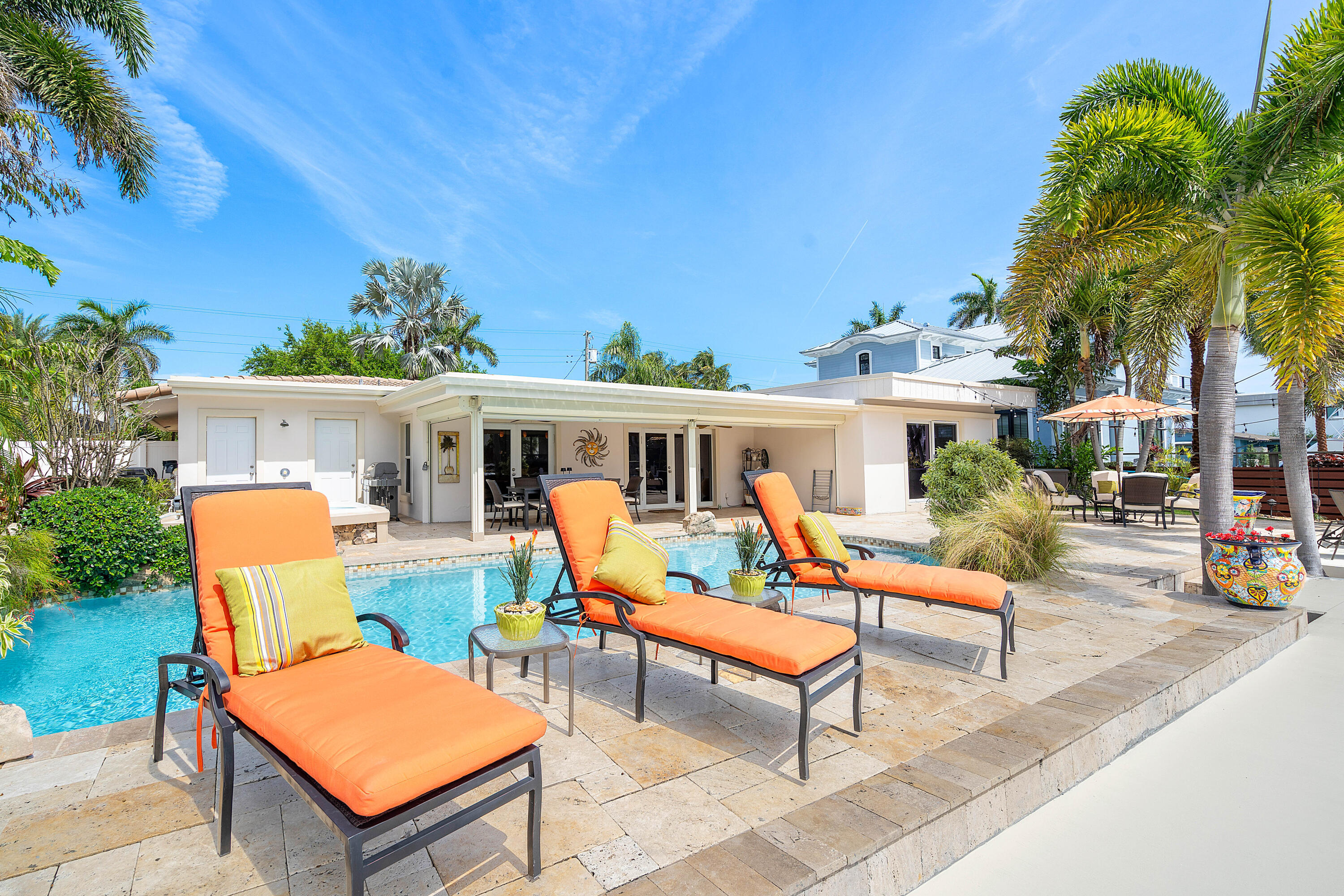 2330 NE 48TH, Lighthouse Point FL 33064