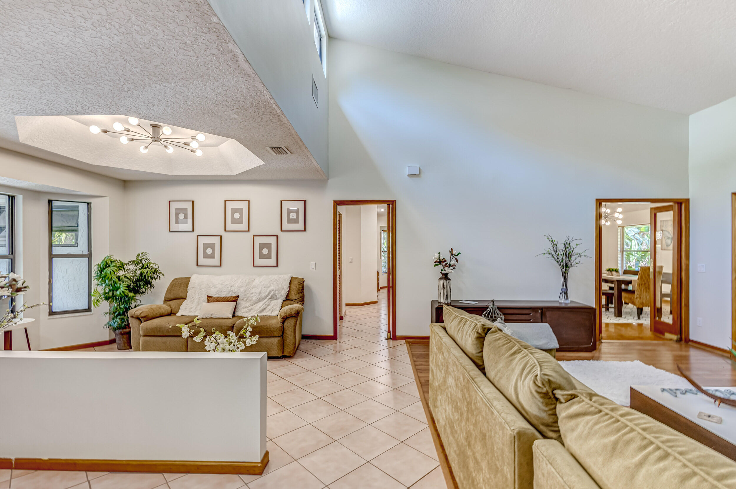 8300 159th, Palm Beach Gardens FL 33418