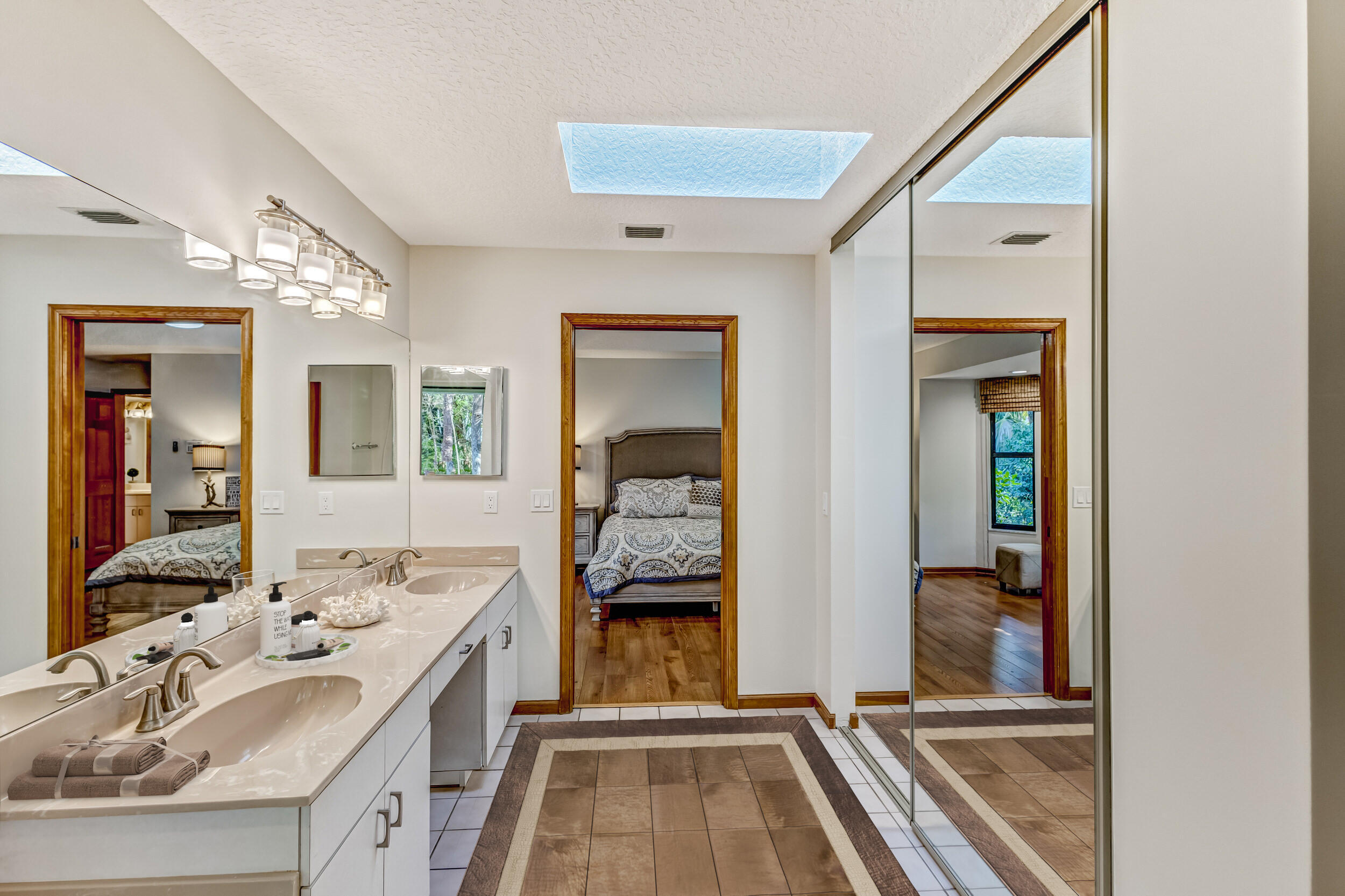 8300 159th, Palm Beach Gardens FL 33418