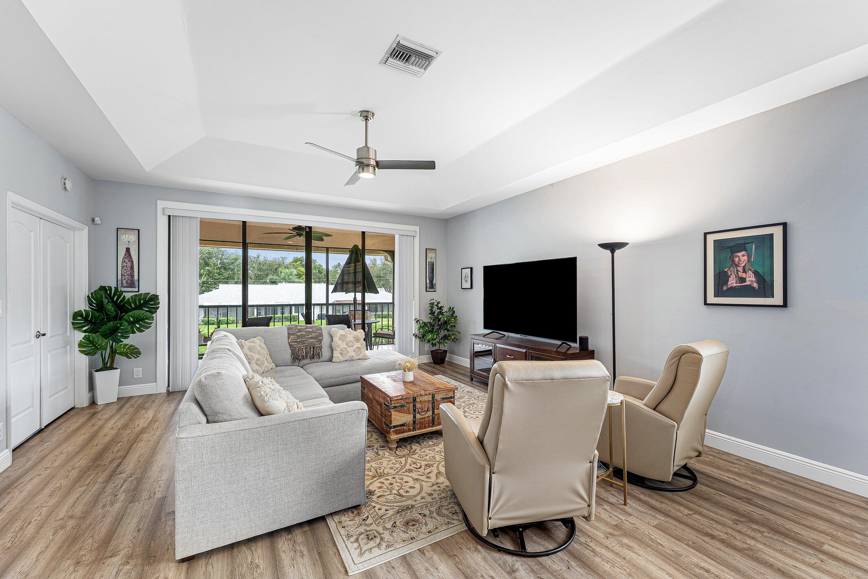 8682 Vía Reale, Boca Raton FL 33496