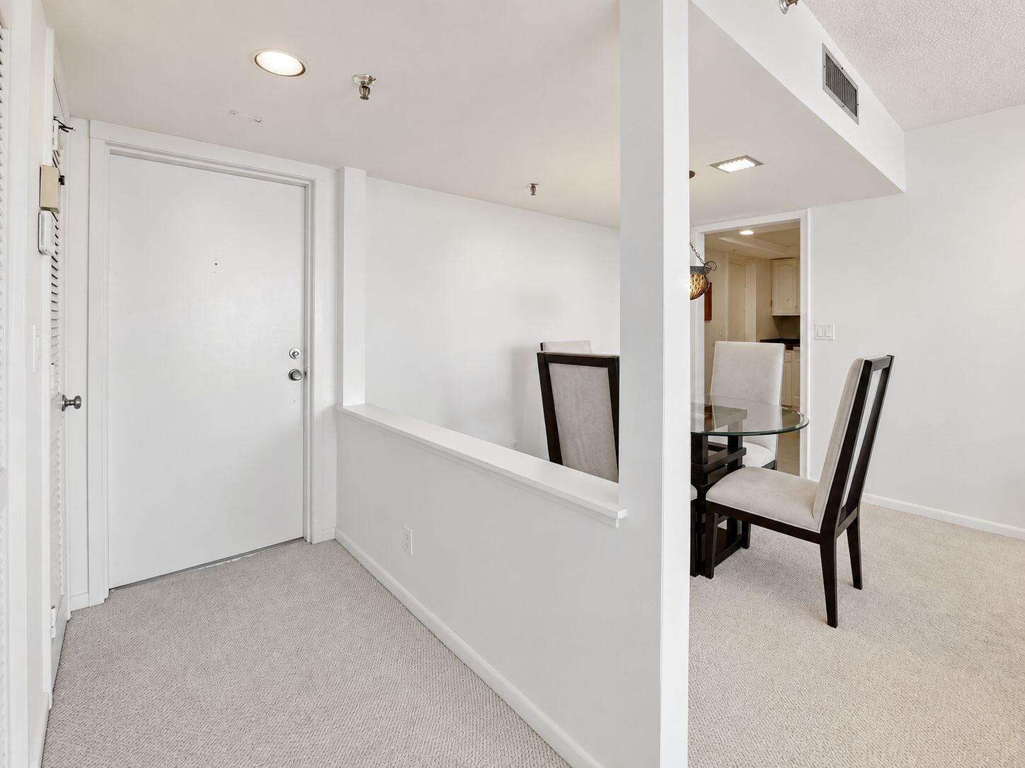 6845 Willow Wood #3066, Boca Raton FL 33434