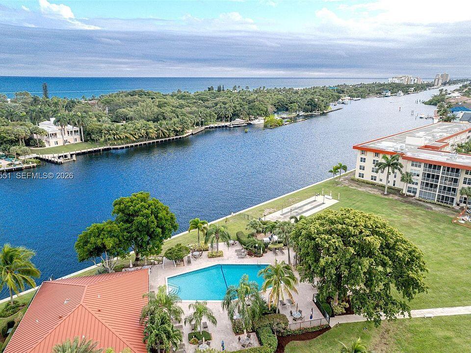 3180 NE 48TH #406, Lighthouse Point FL 33064