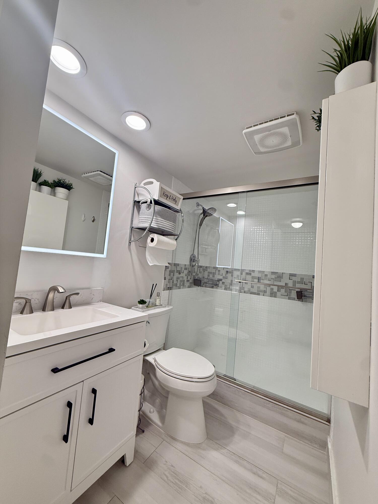 3180 NE 48TH #406, Lighthouse Point FL 33064