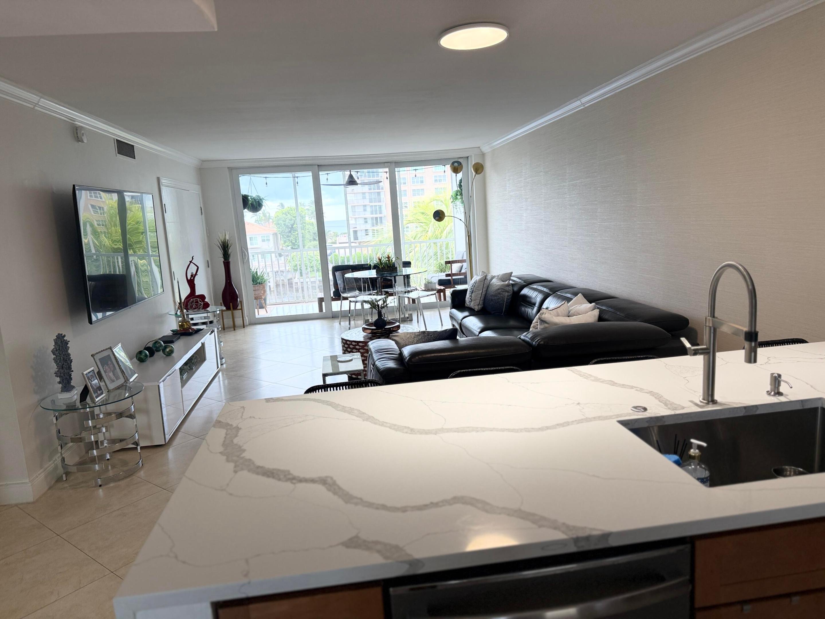 3180 NE 48TH #406, Lighthouse Point FL 33064