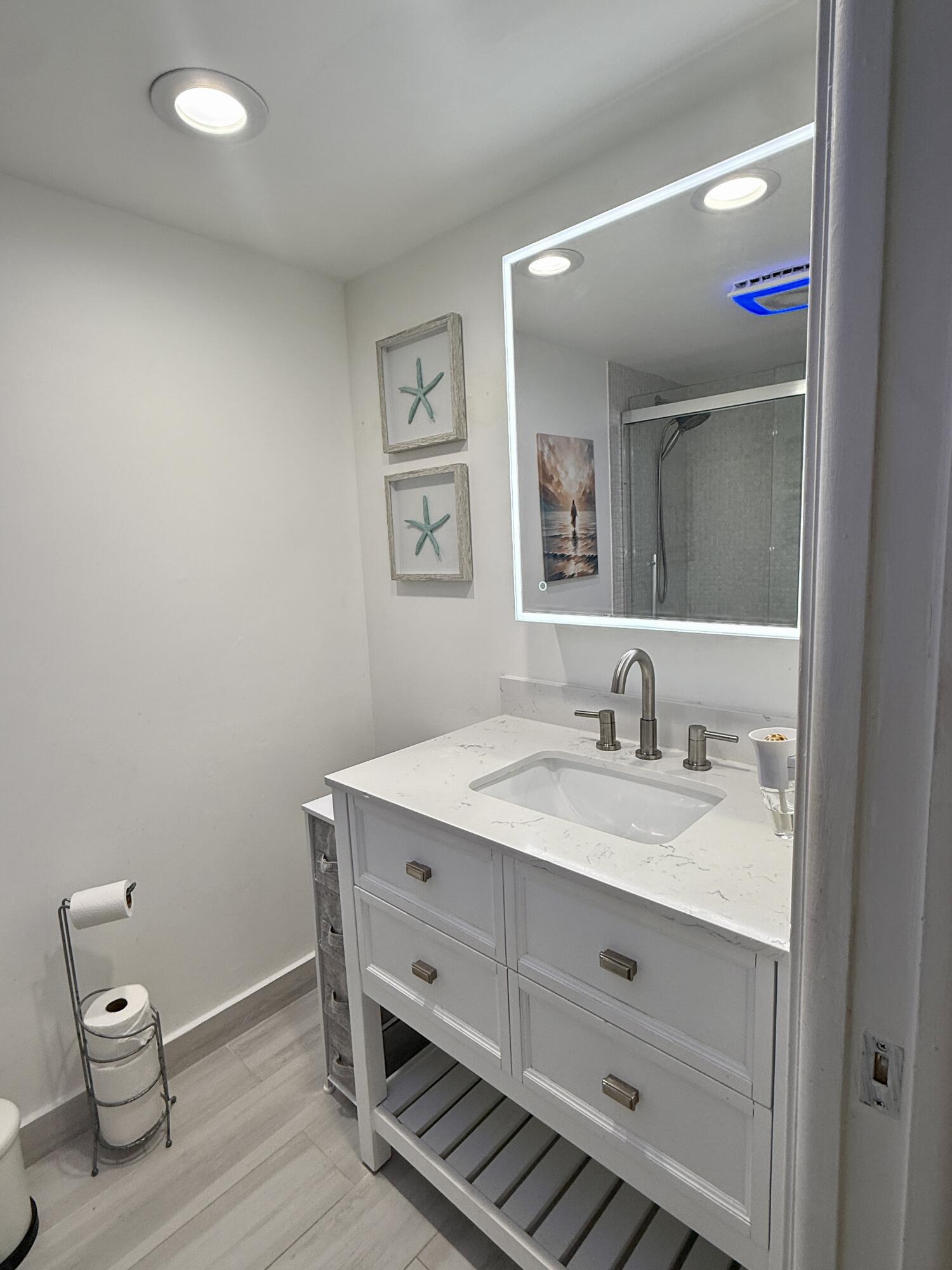 3180 NE 48TH #406, Lighthouse Point FL 33064