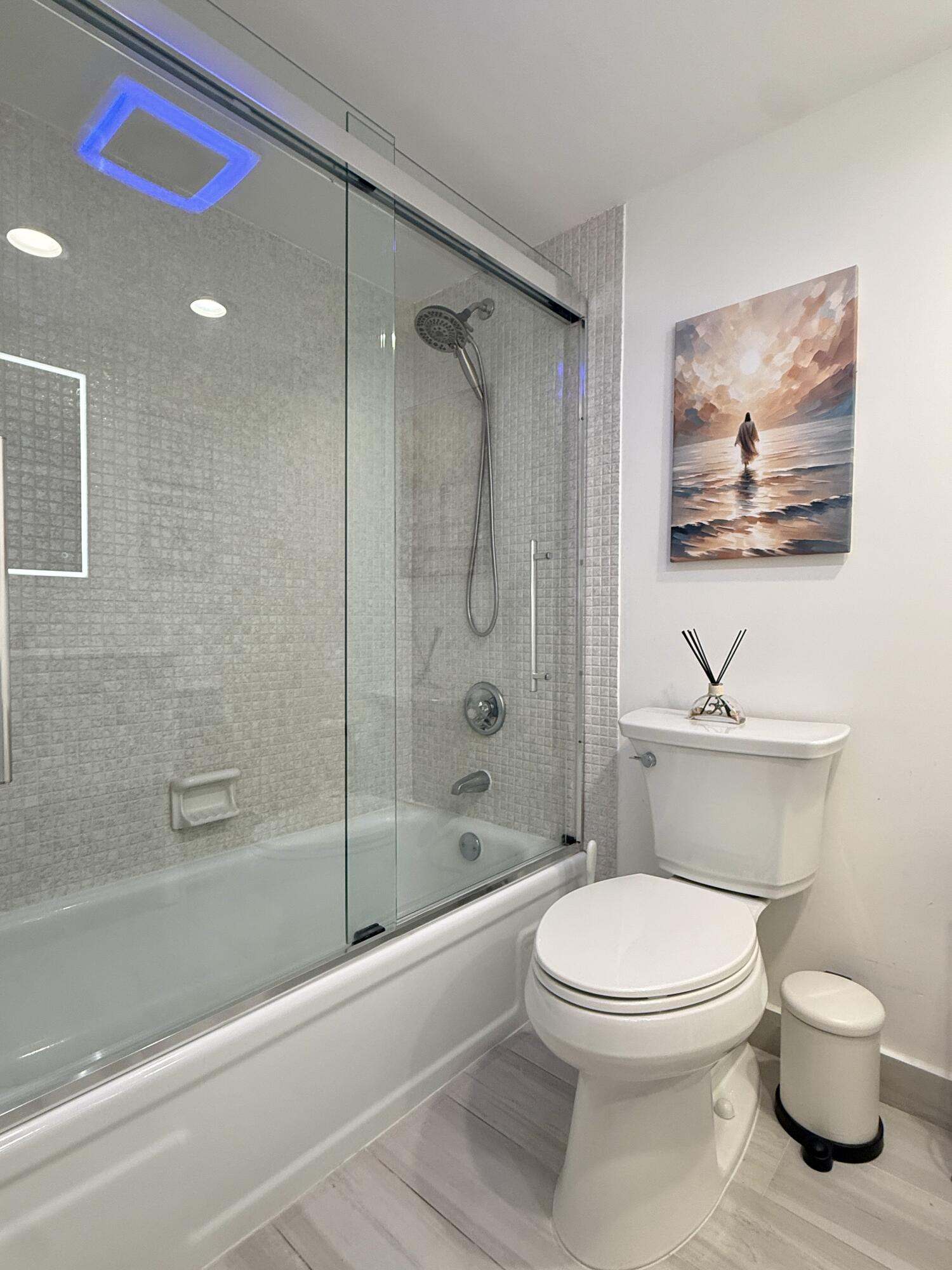 3180 NE 48TH #406, Lighthouse Point FL 33064