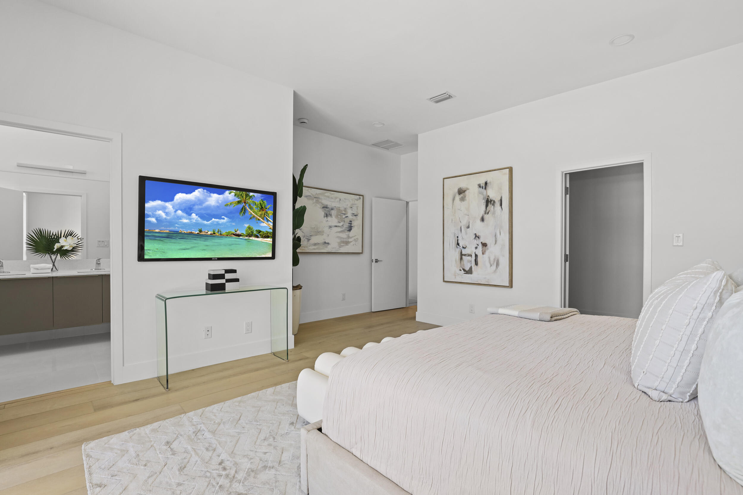 1807 NE 13 #1807, Fort Lauderdale FL 33304