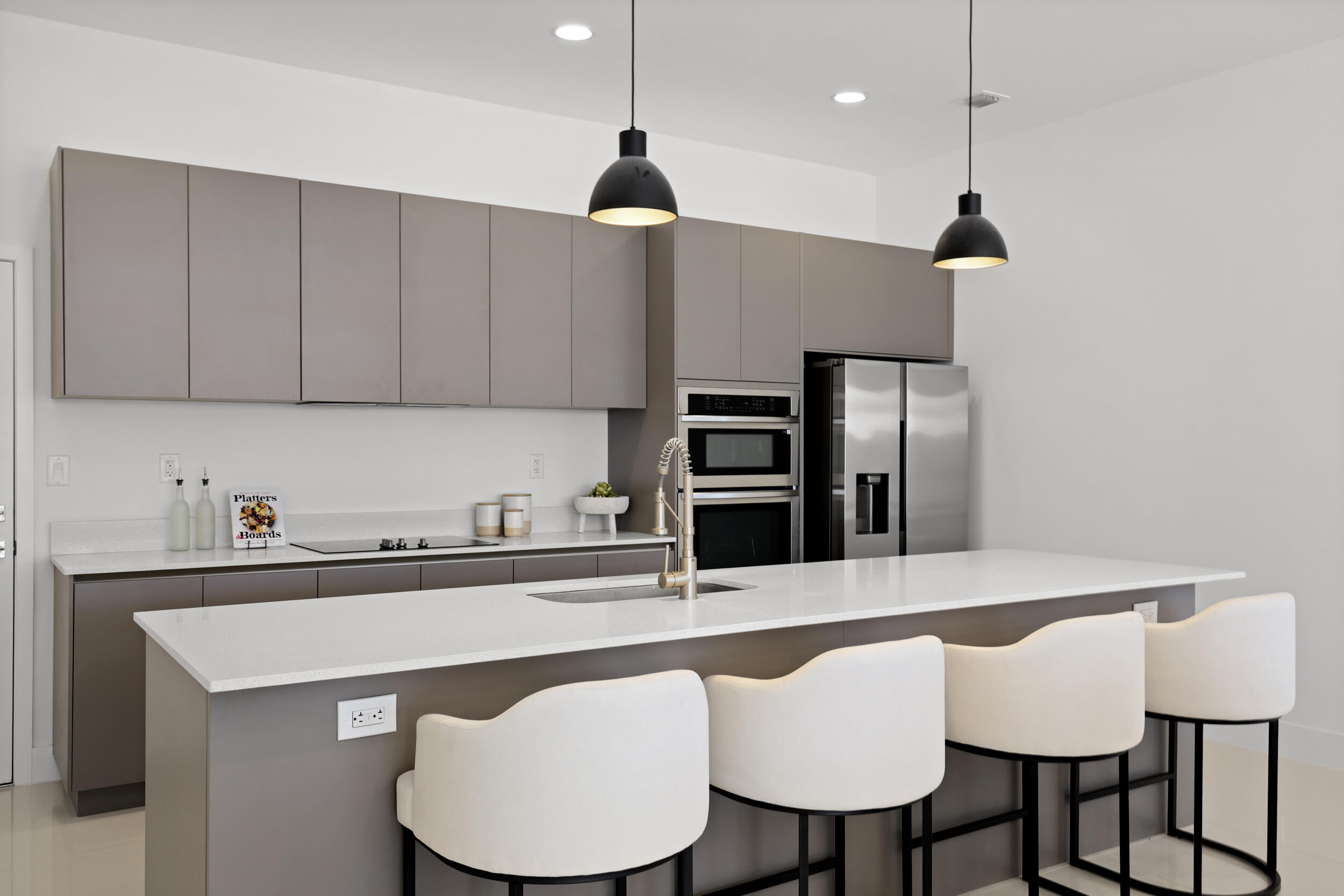 1807 NE 13 #1807, Fort Lauderdale FL 33304