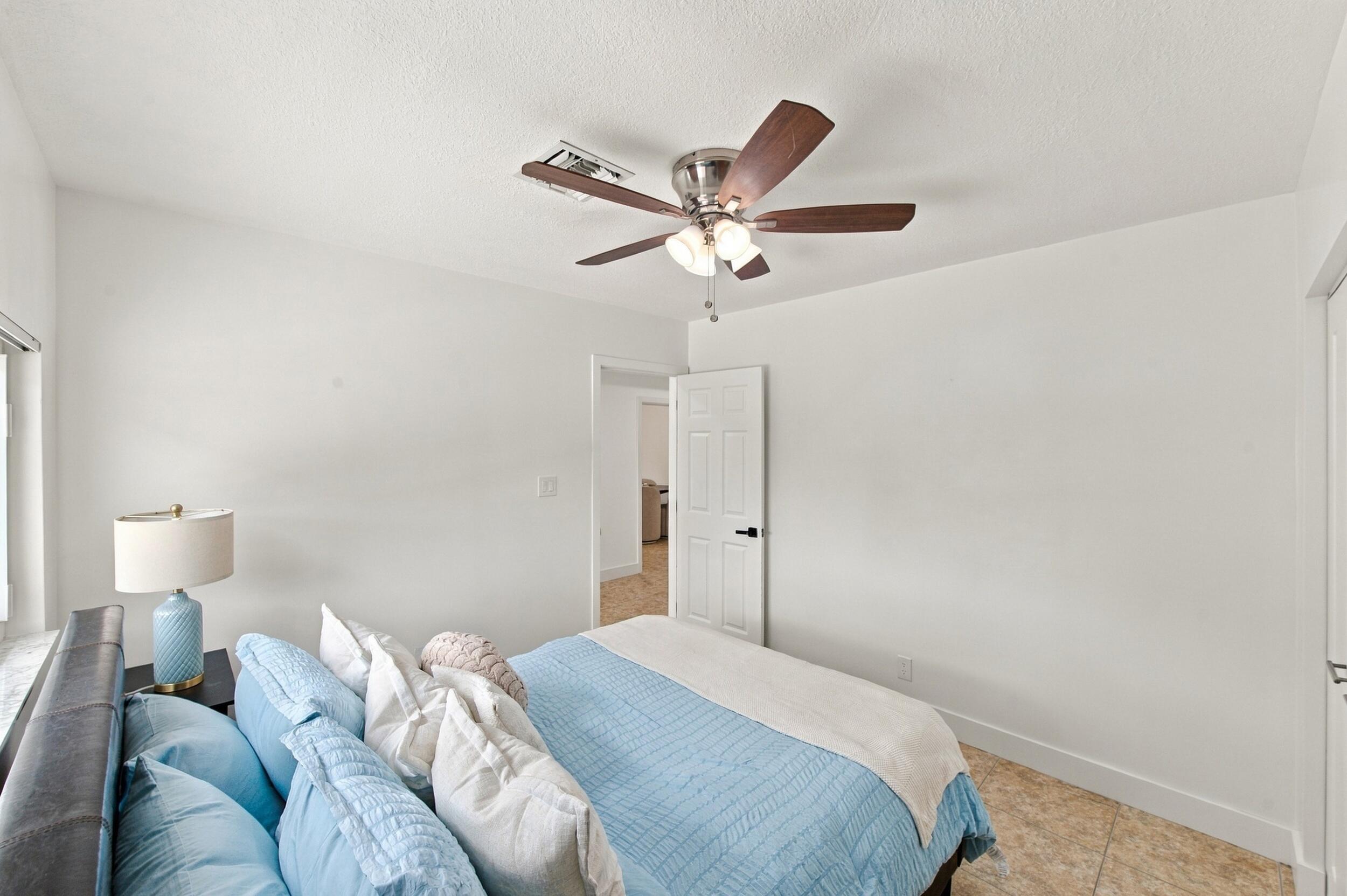 4999 SW 6TH, Margate FL 33068
