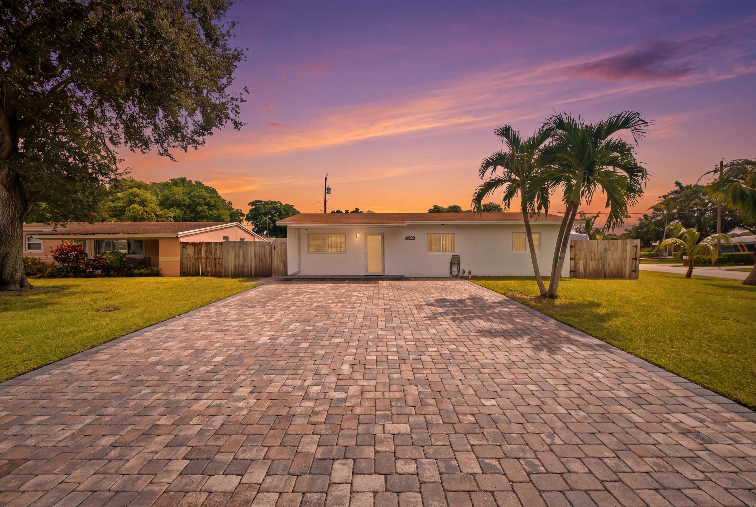 4999 SW 6TH, Margate FL 33068