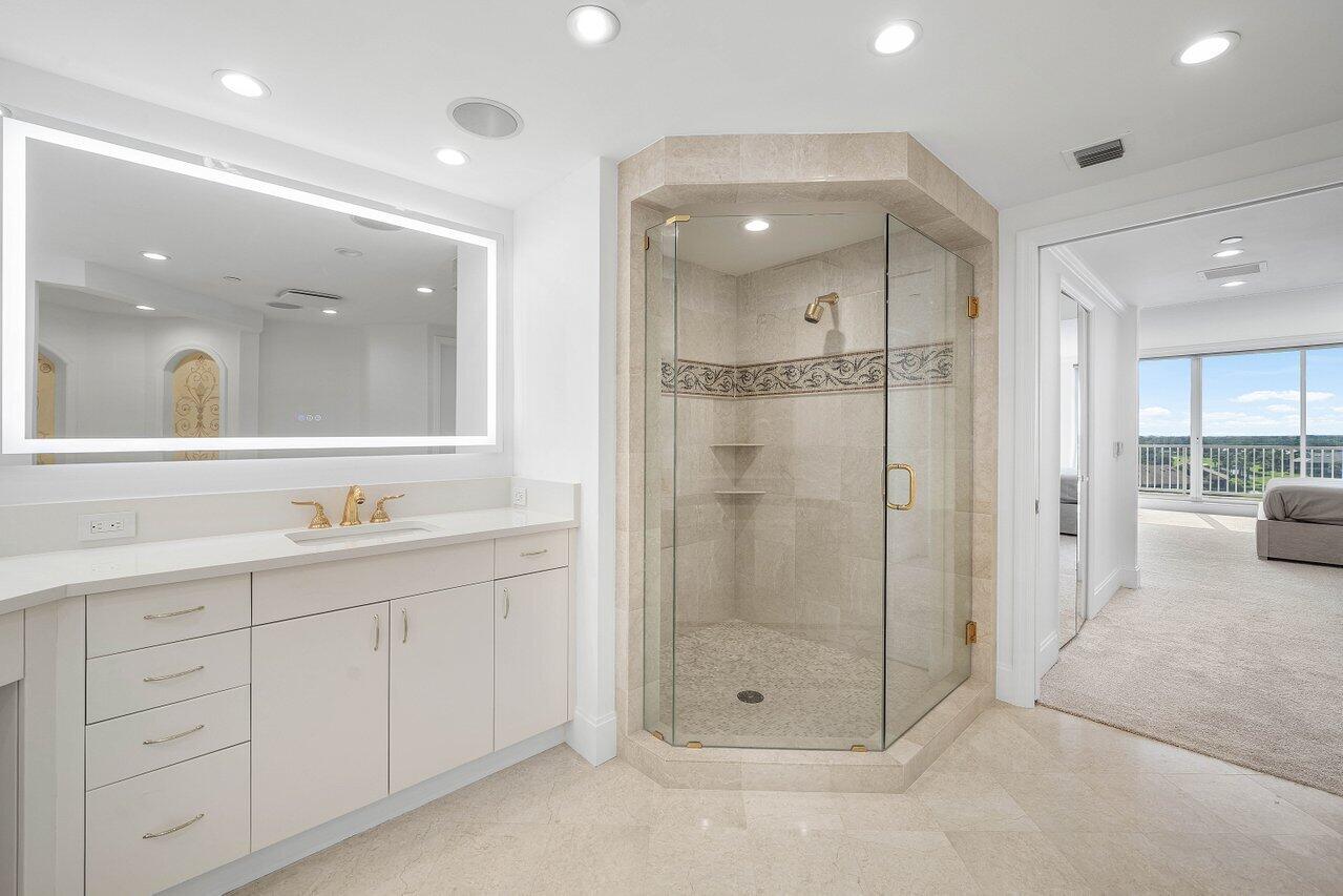 20320 FAIRWAY OAKS #372, Boca Raton FL 33434