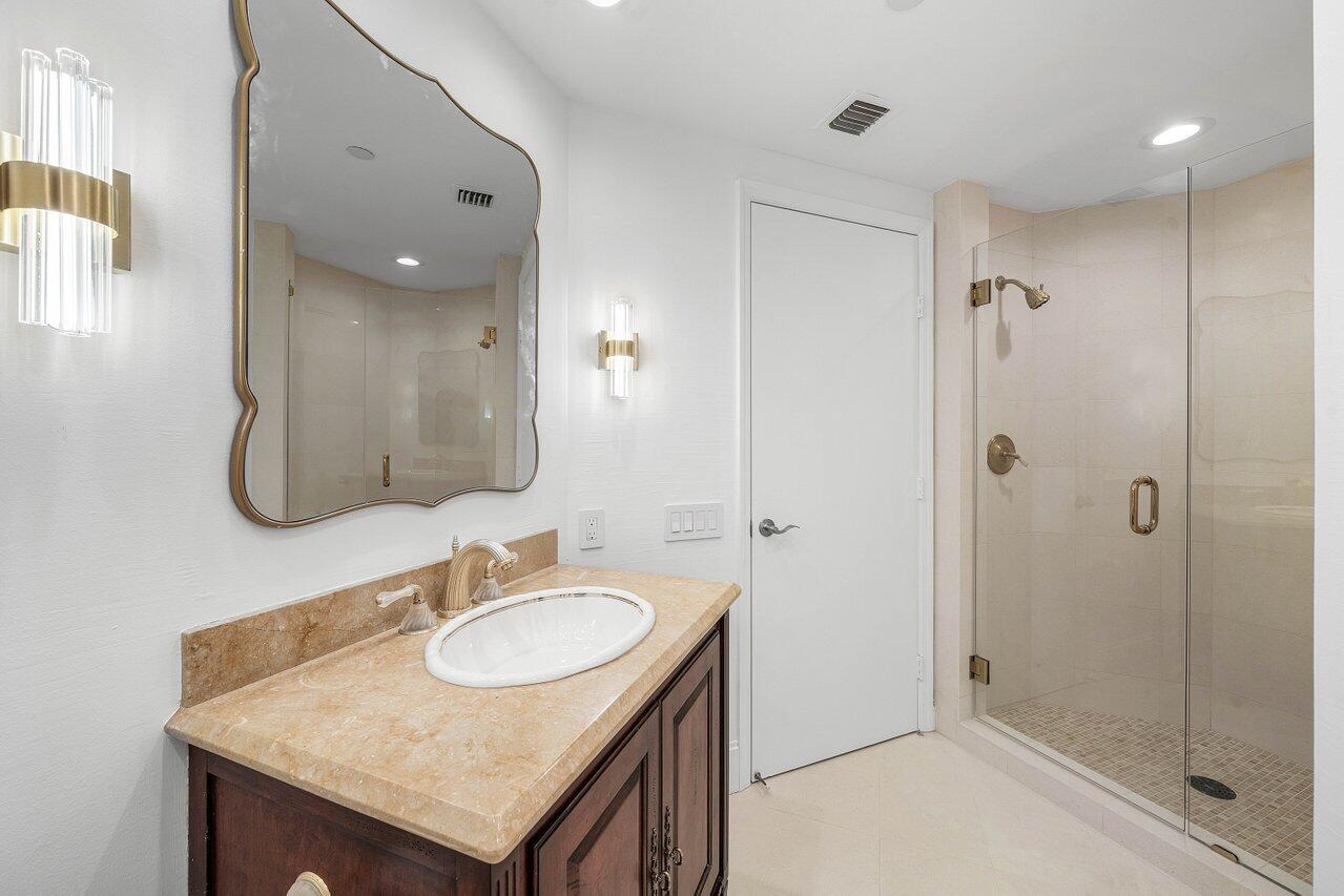 20320 FAIRWAY OAKS #372, Boca Raton FL 33434