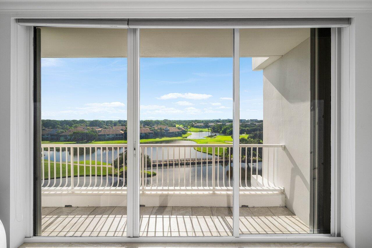 20320 FAIRWAY OAKS #372, Boca Raton FL 33434